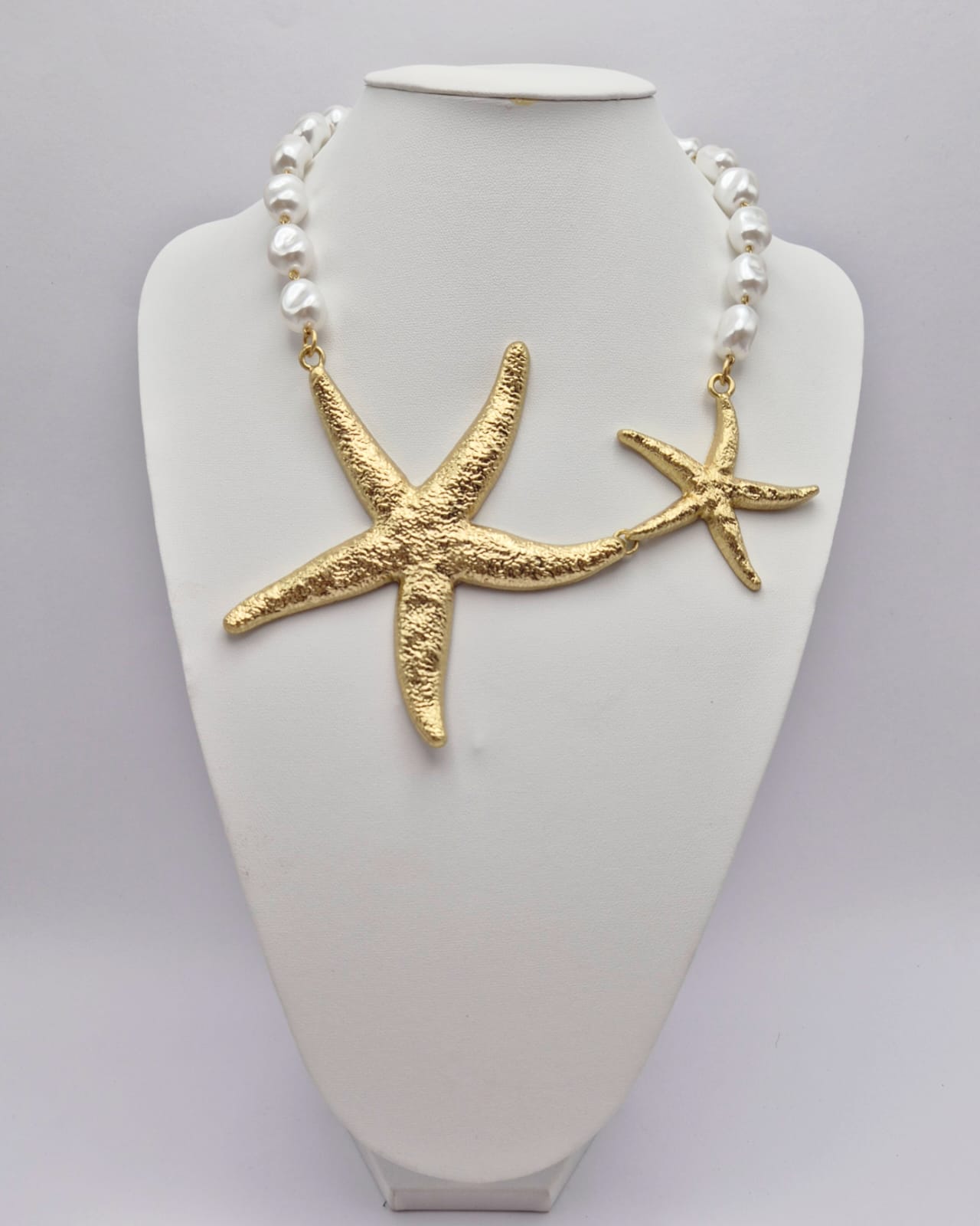 Colar com Estrela do Mar Dourada