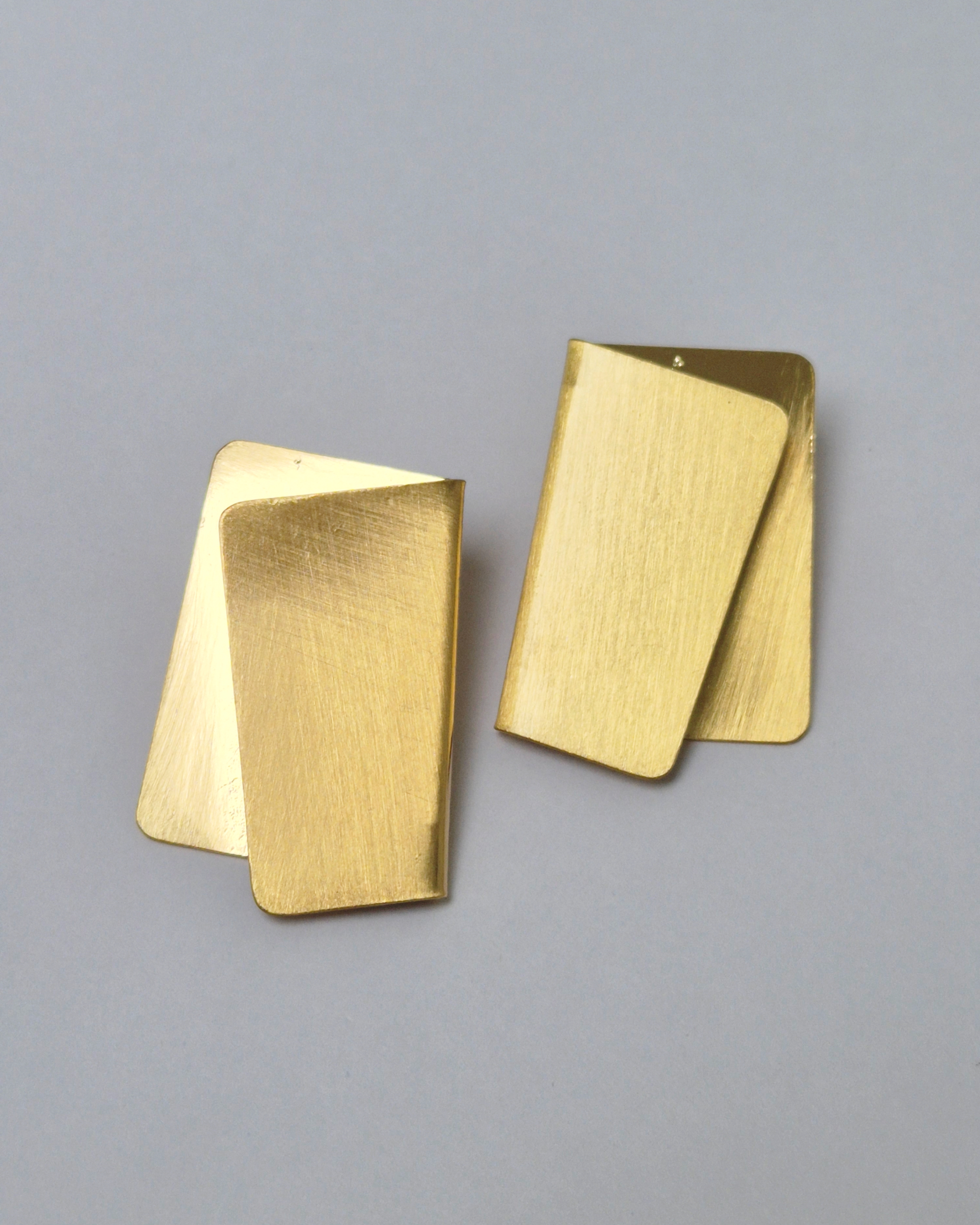 Brinco Cartela Dourada