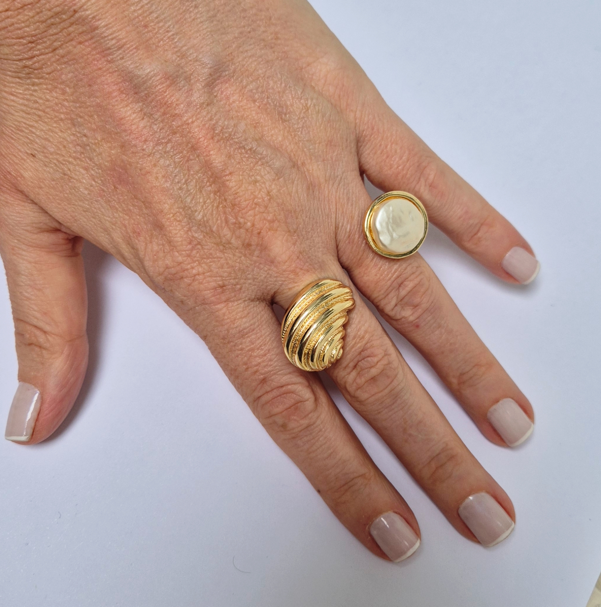 Anéis Dourado e Prata