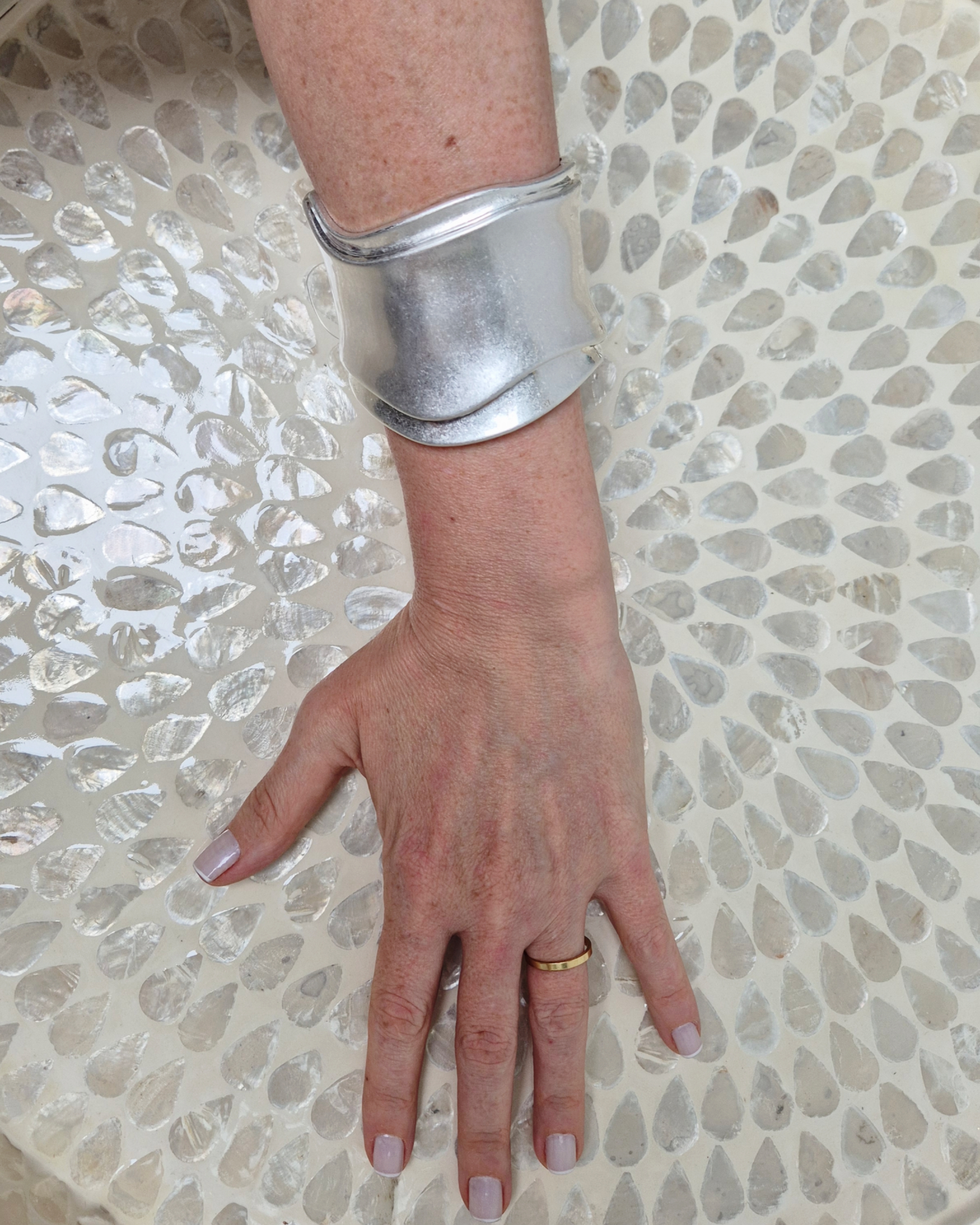 Braceletes Ante Braço Prateado e Dourado