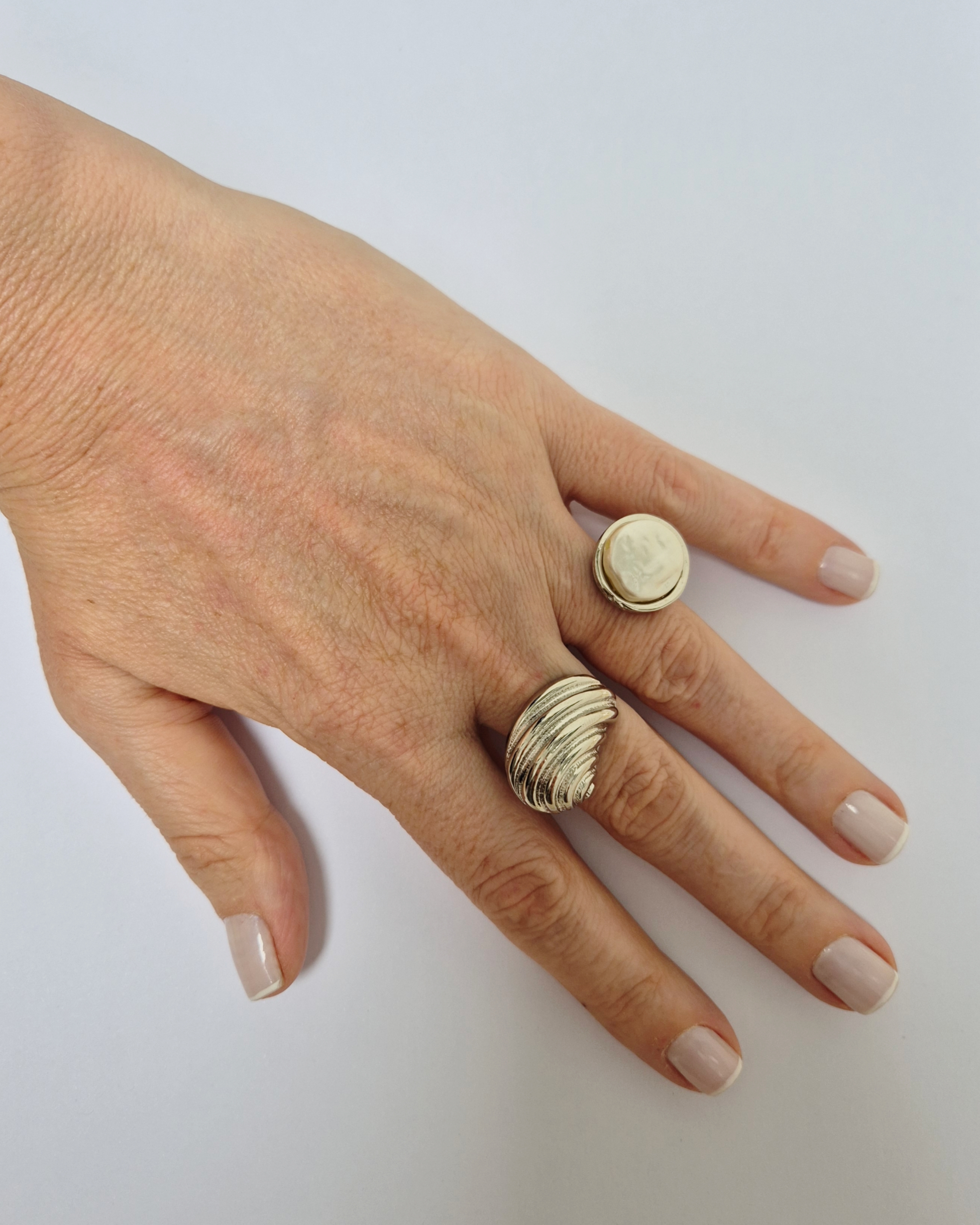 Anéis Dourado e Prata