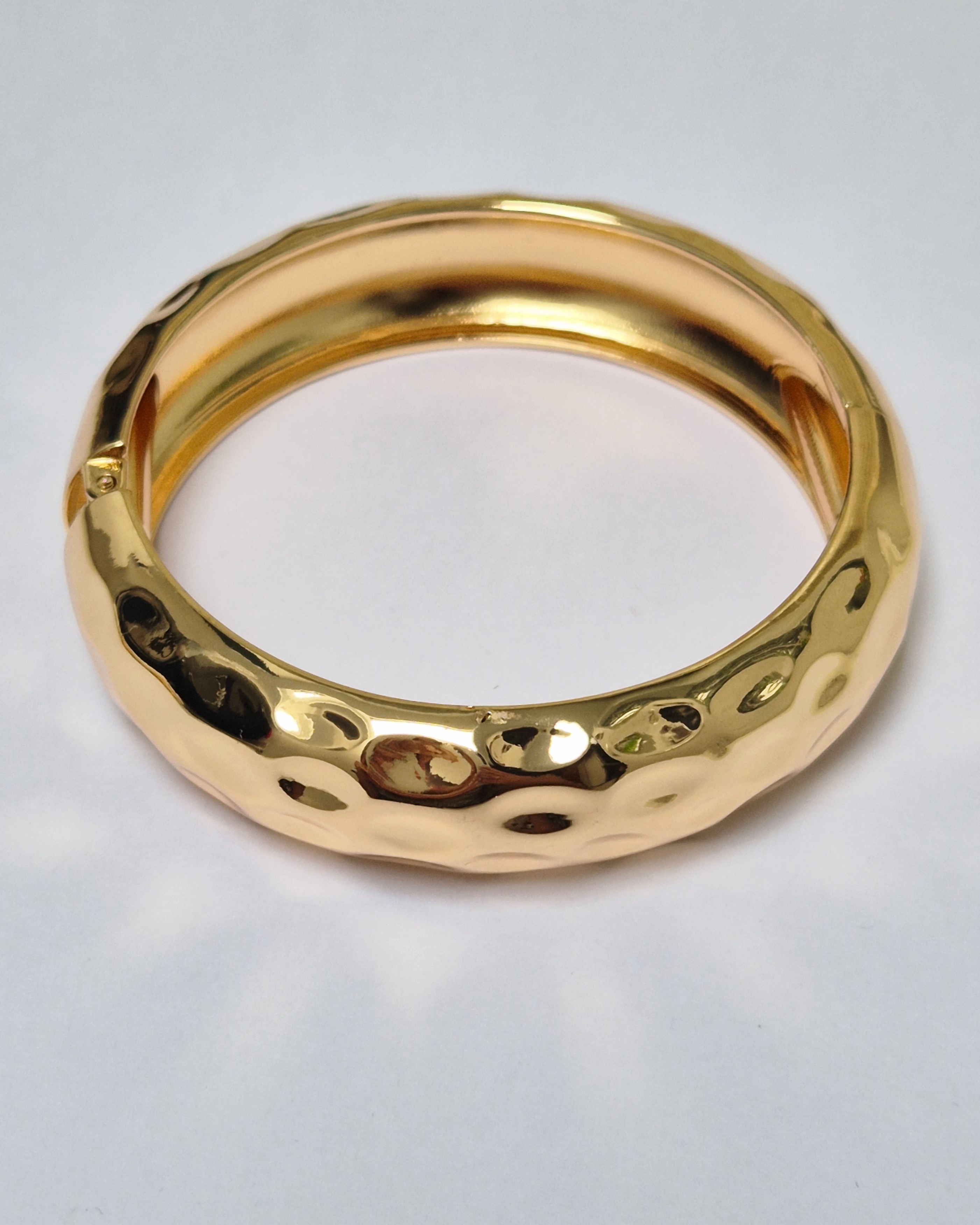 Bracelete Dourada oval