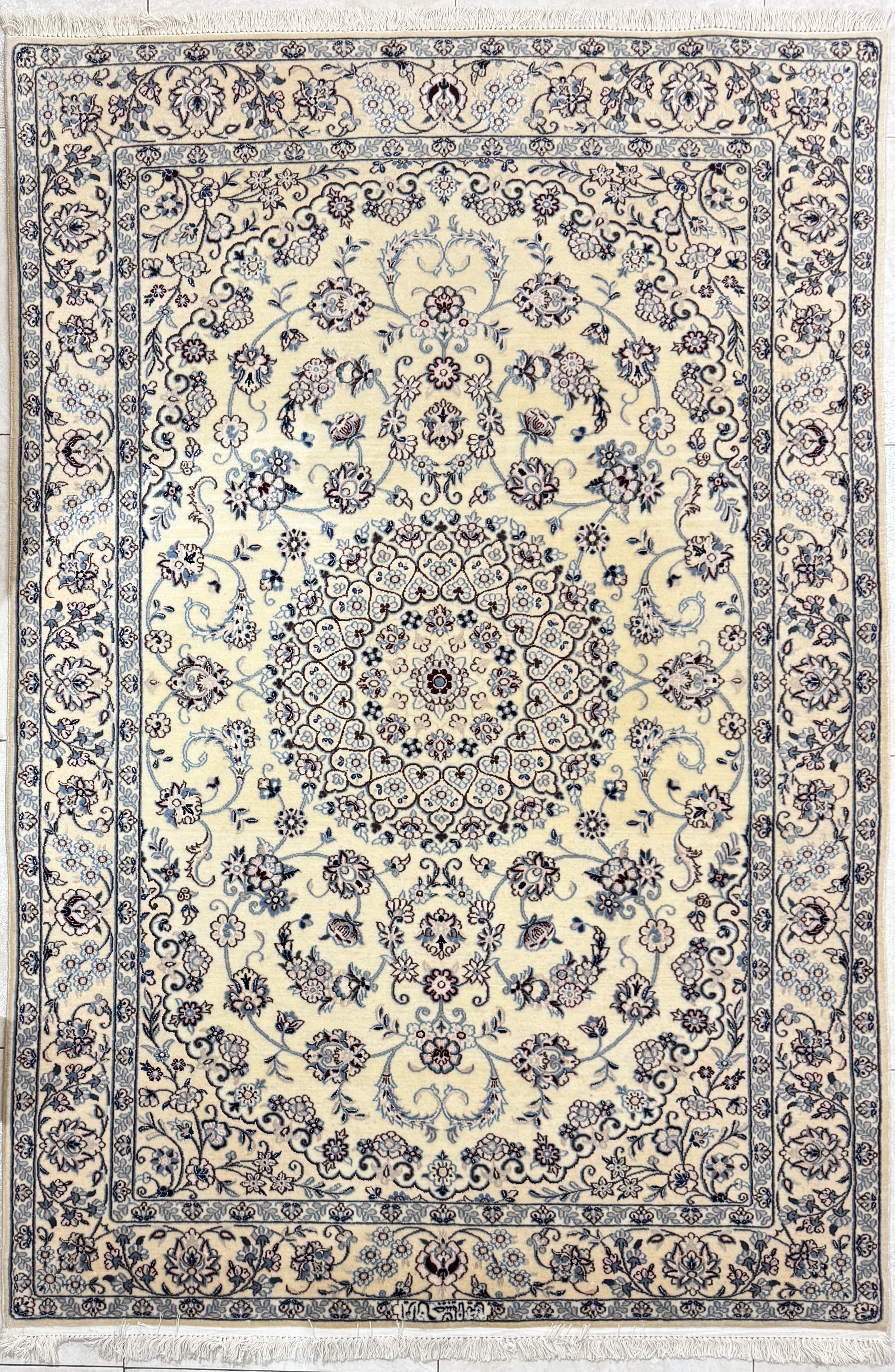 Tappeto Nain 6 Fili Ex Fine 127×188 cm