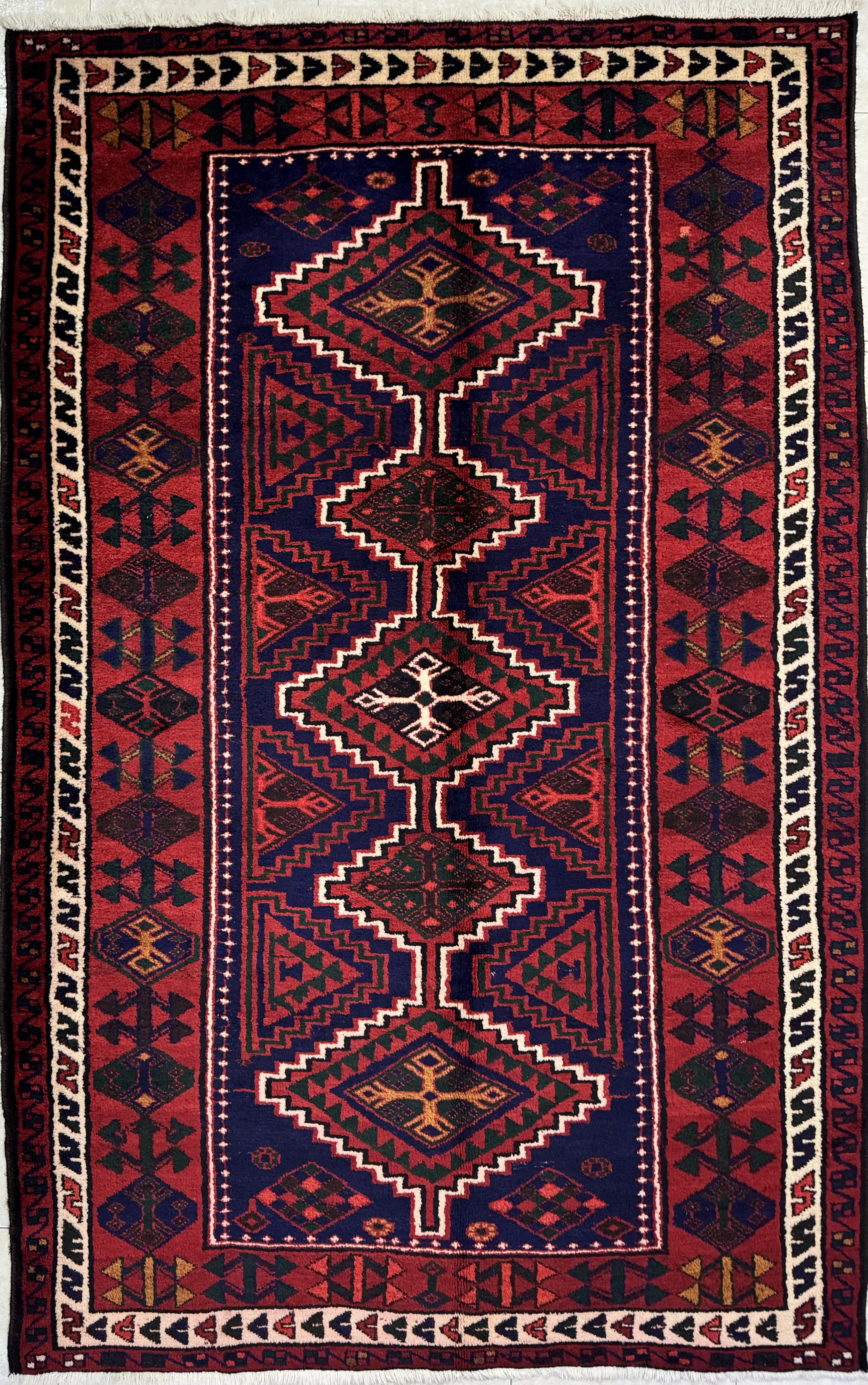 Tappeto Persiano LORESTAN – 172×265 cm