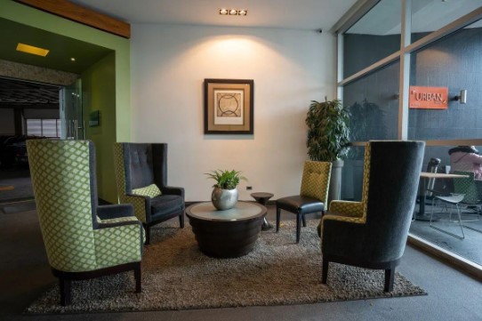 RENTA Oficinas, Torre Zentrum, zona rio  $3,500* USD MENSUAL