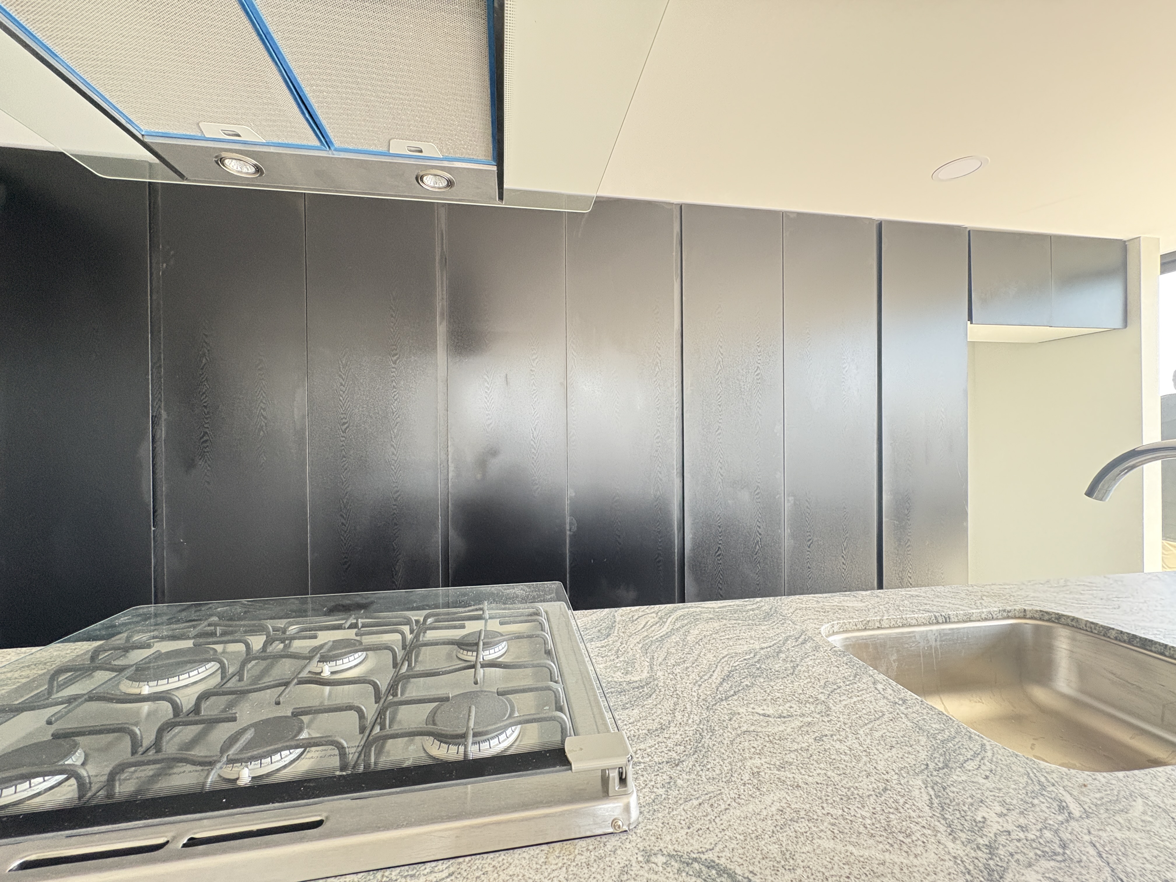 Black Eleven $414,911 USD*