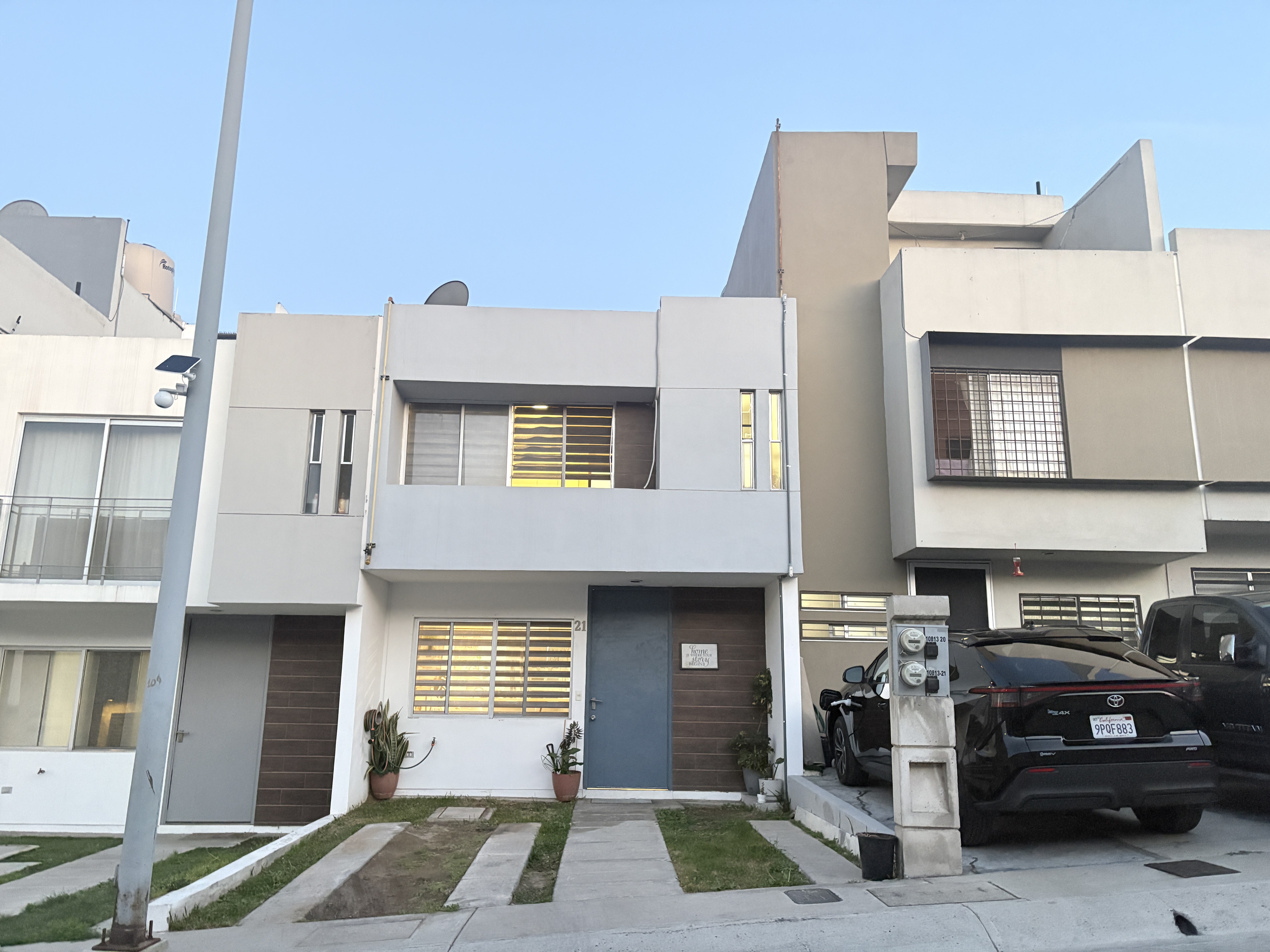 Casa en venta $3,700,000 MXN* La Rioja Residencial