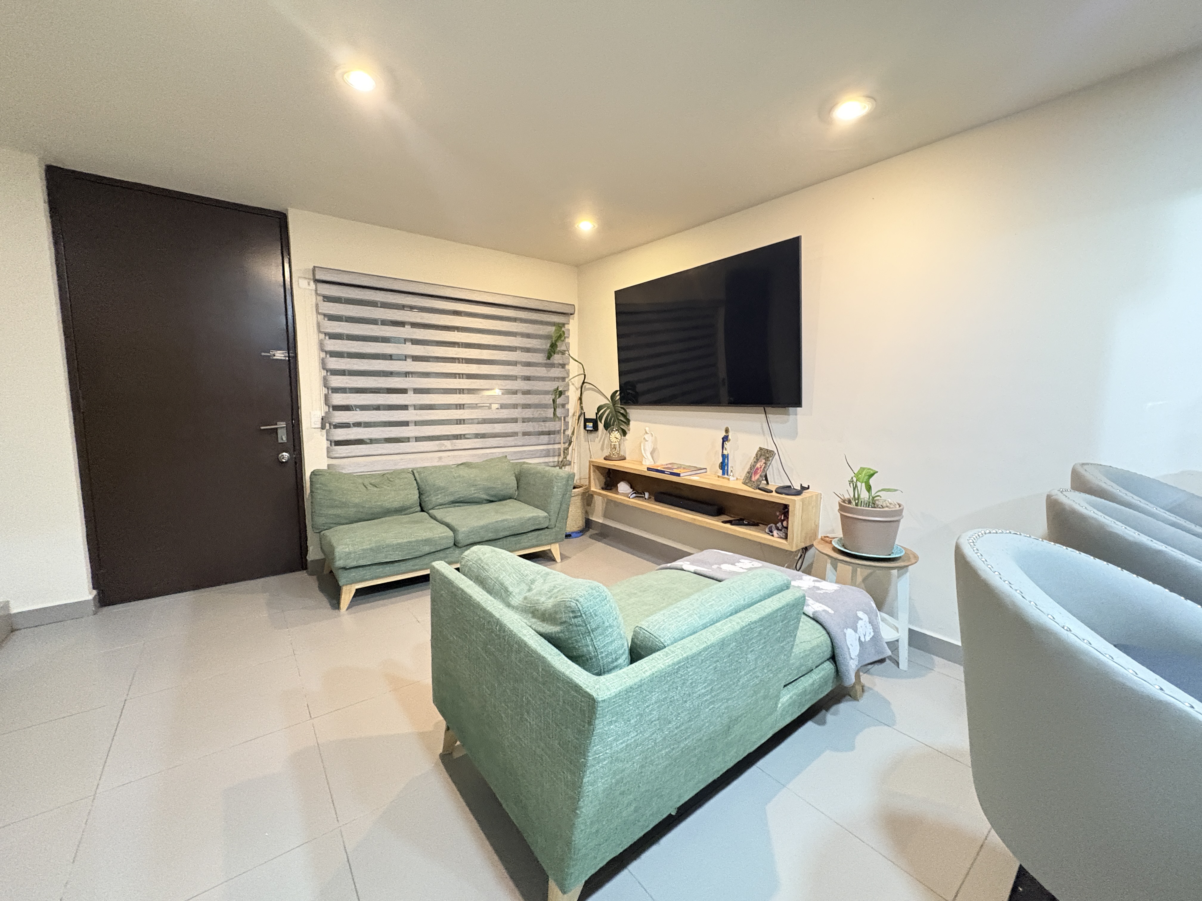 Casa en venta $3,700,000 MXN* La Rioja Residencial