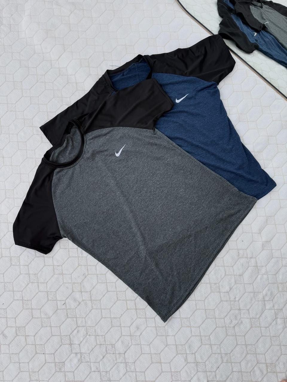 Remera deportiva Nike