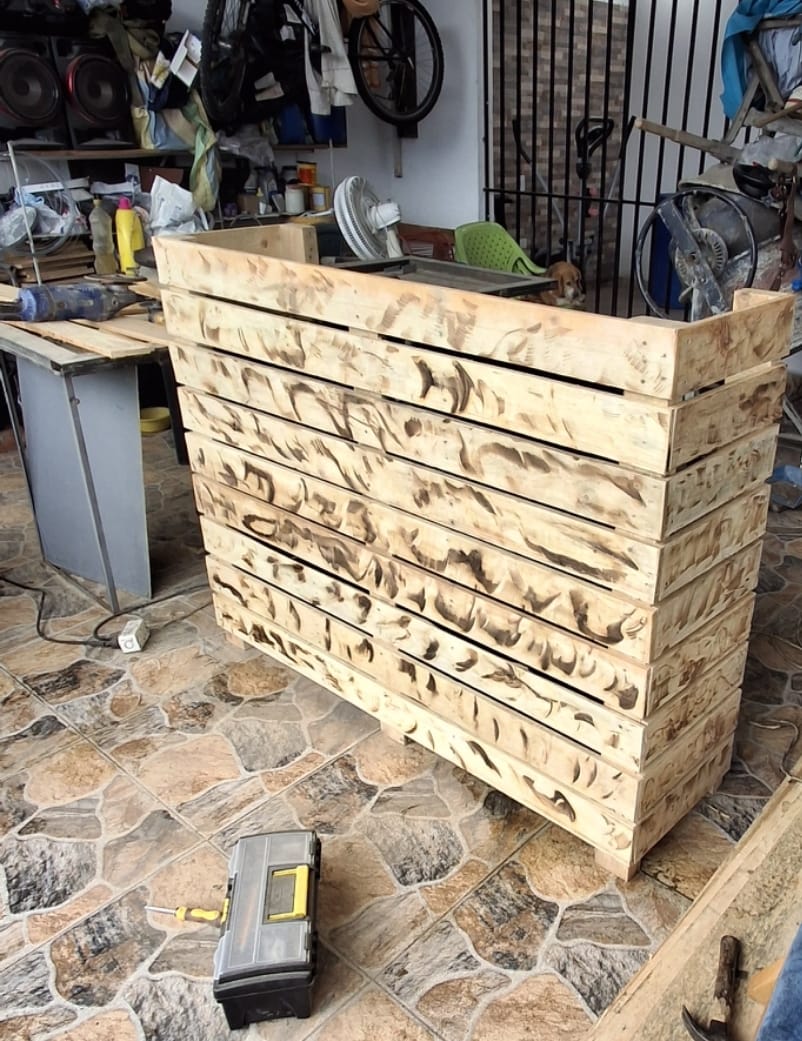 Barra de madera artesanal