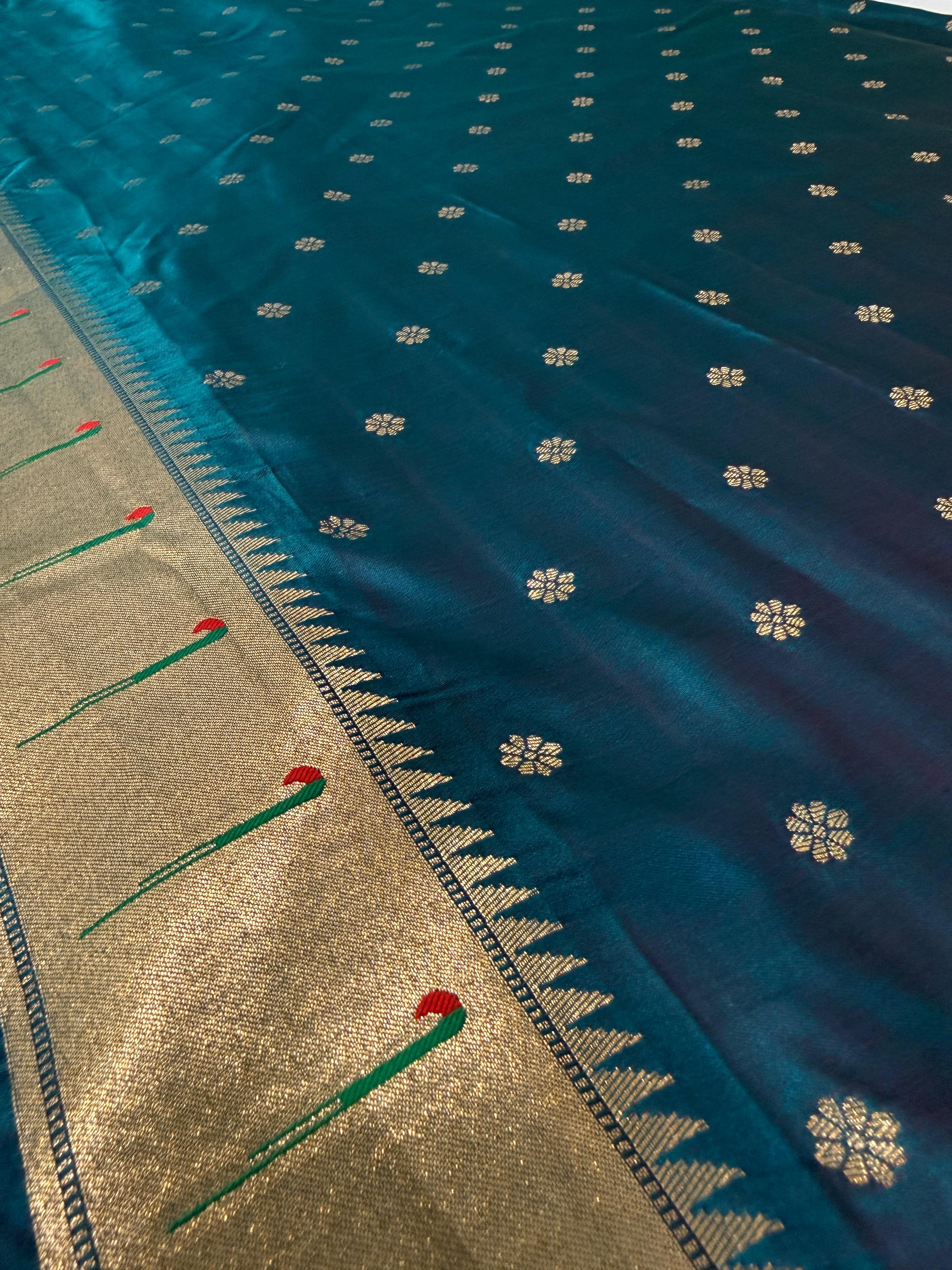 Ocean Single Muniya Paithani