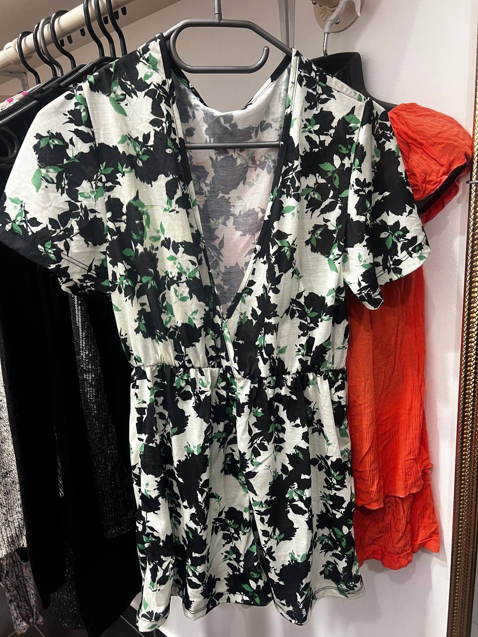 Robe à motif floral