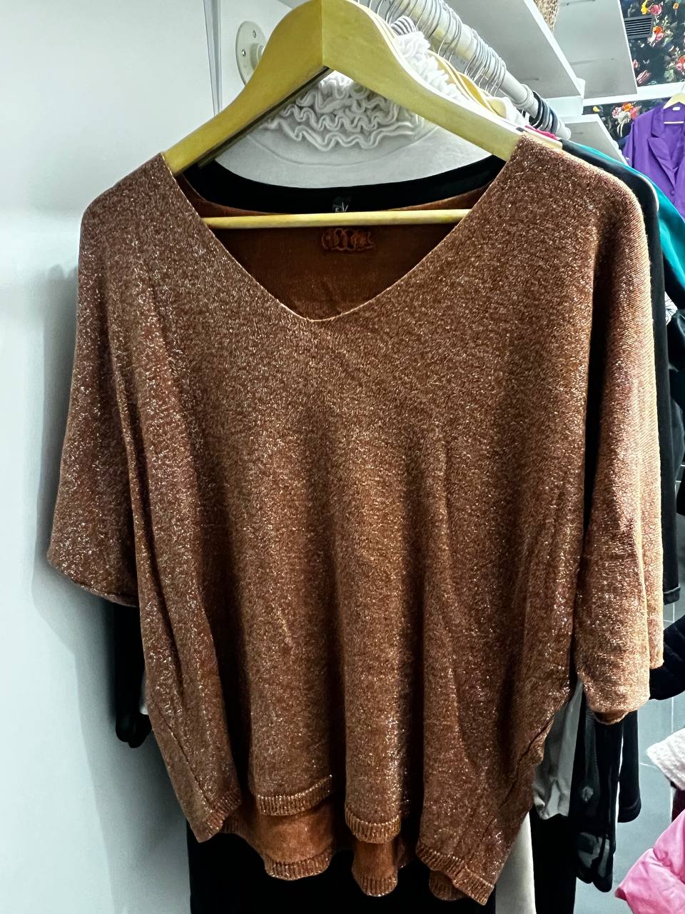 Pull gris à manches courtes