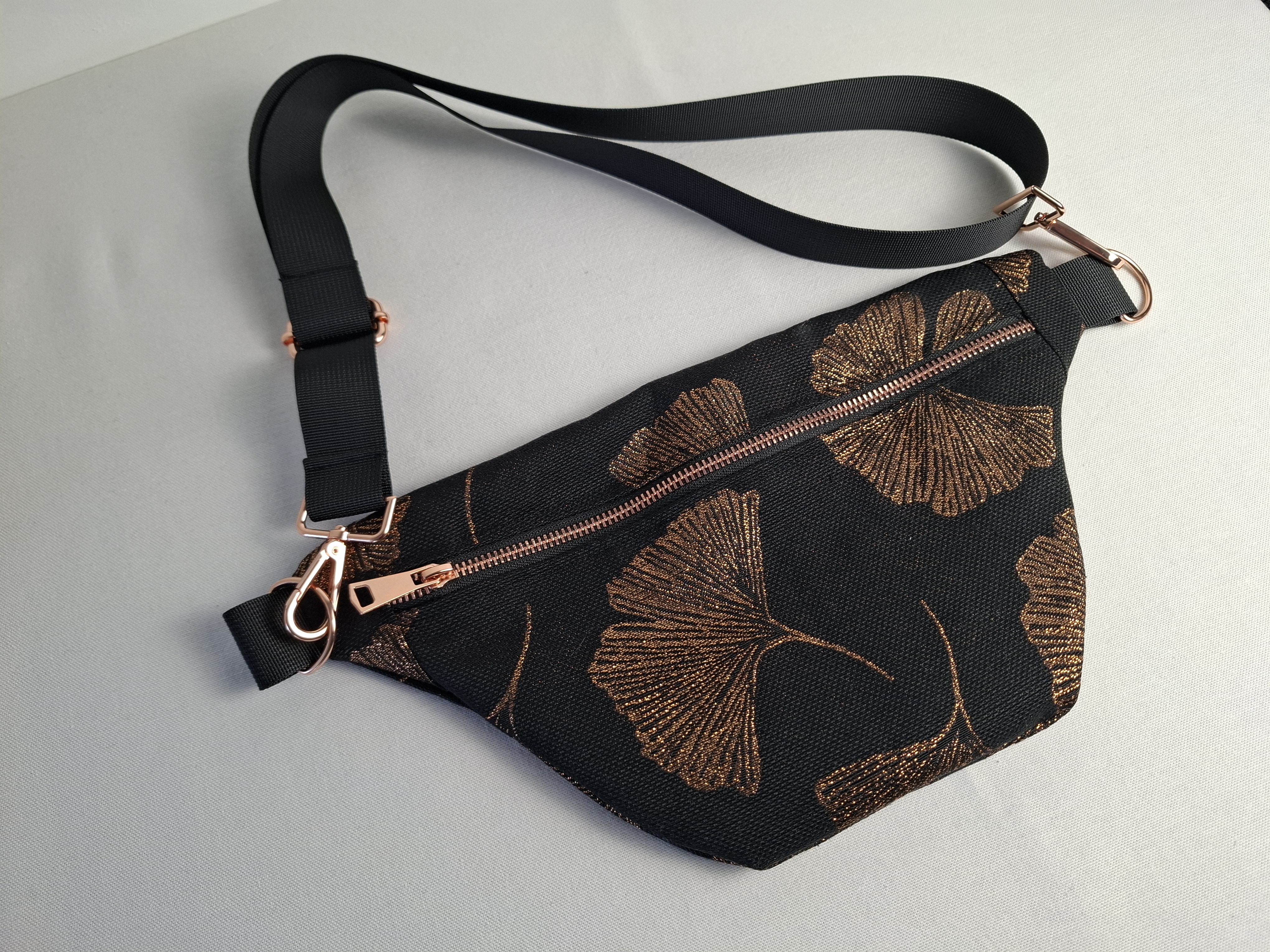 Banane "noire fleurs de ginko bronze"