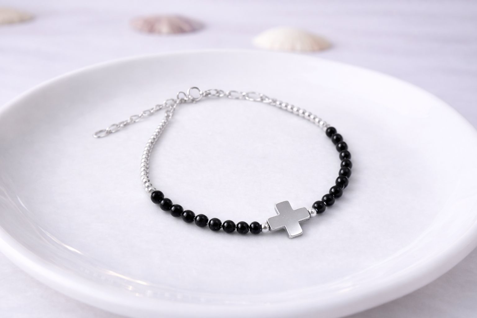 Pulsera Cruz de Plata y Cuentas de Ónix