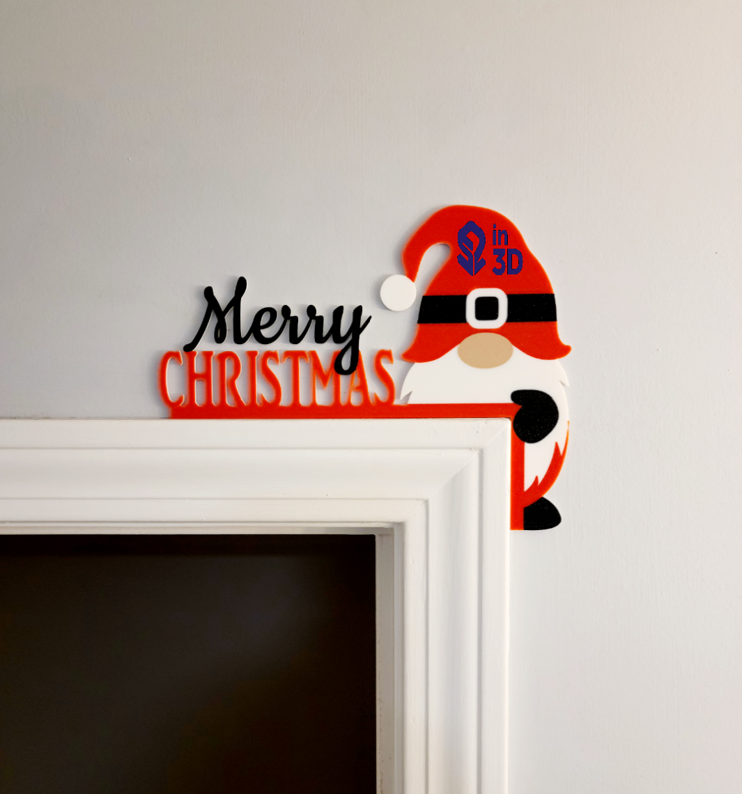 Ông già Noel trang trí góc cửa