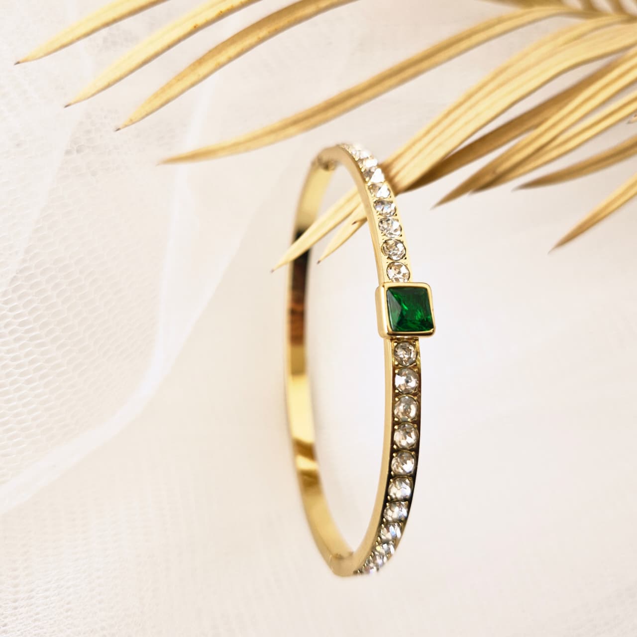 The Solitaire Bangle