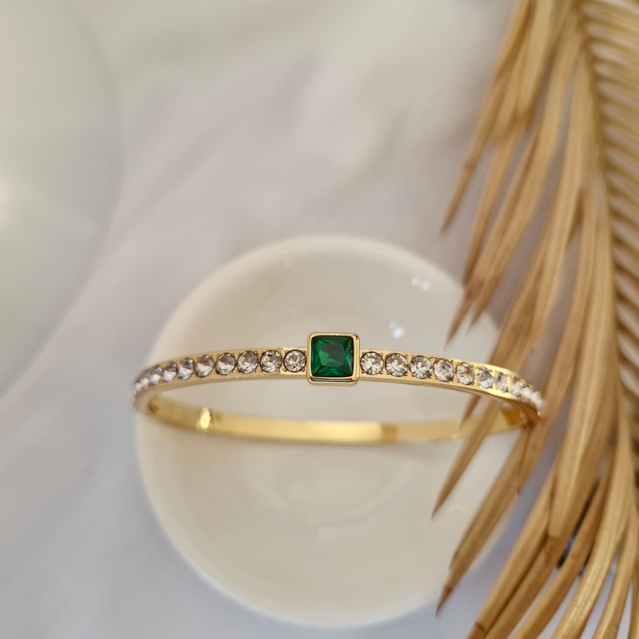 The Solitaire Bangle
