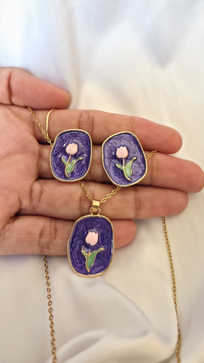 Purple Tulip Jewelry Set
