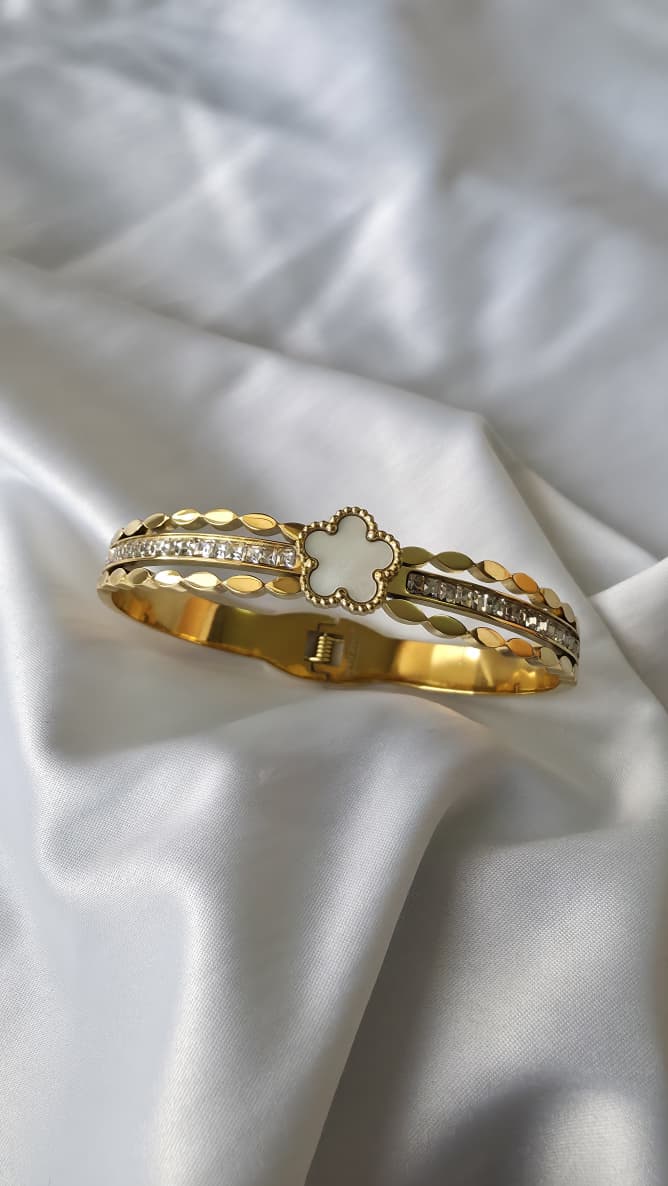 Clover Gold-Plated Bracelet