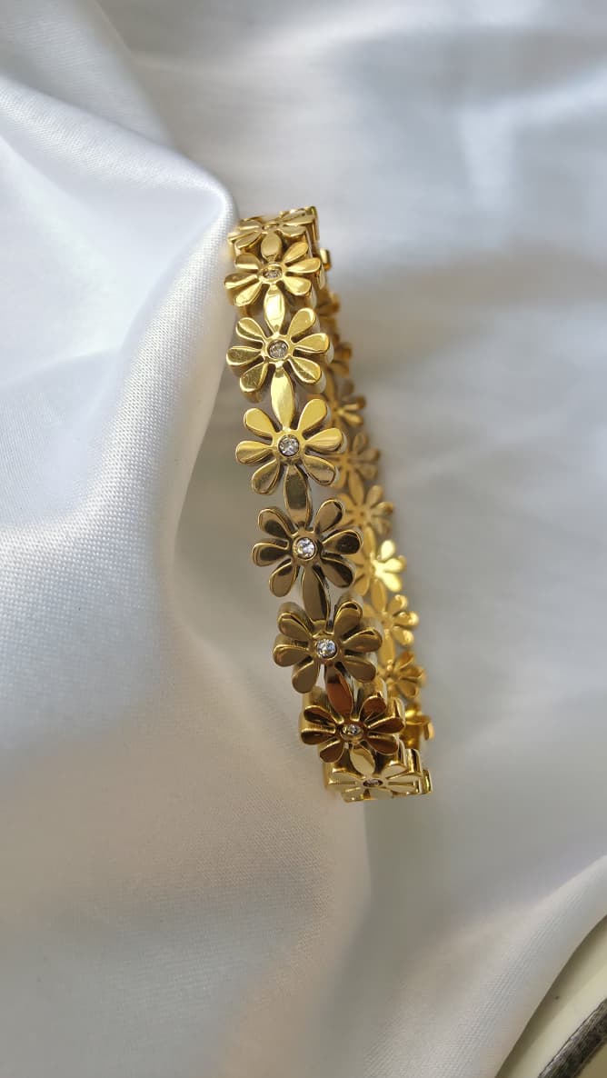 Floral Gold Baby Bracelet