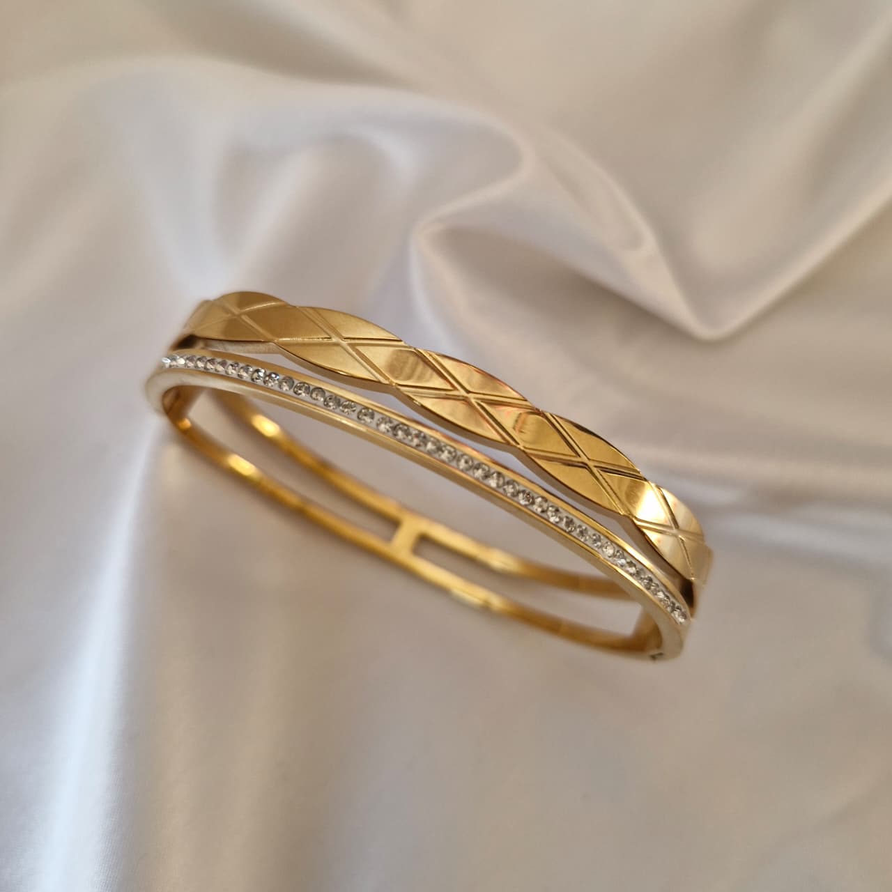 Luxe Linear Bangle