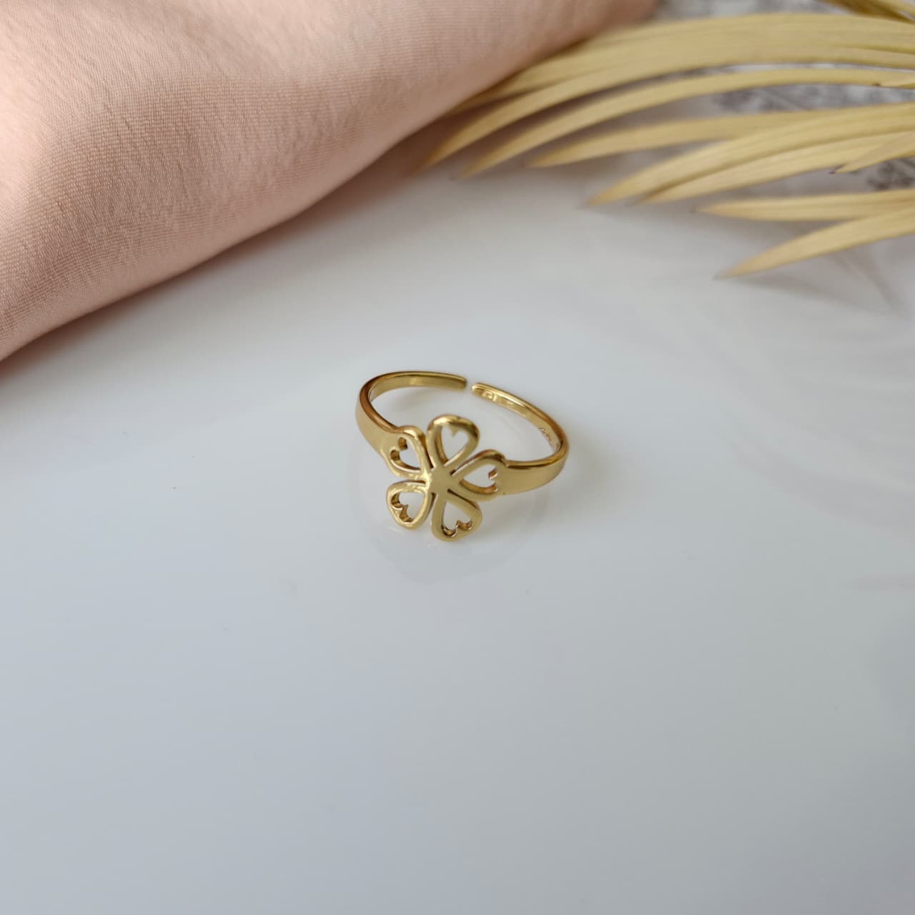 The Heart-Petal Bloom Ring 