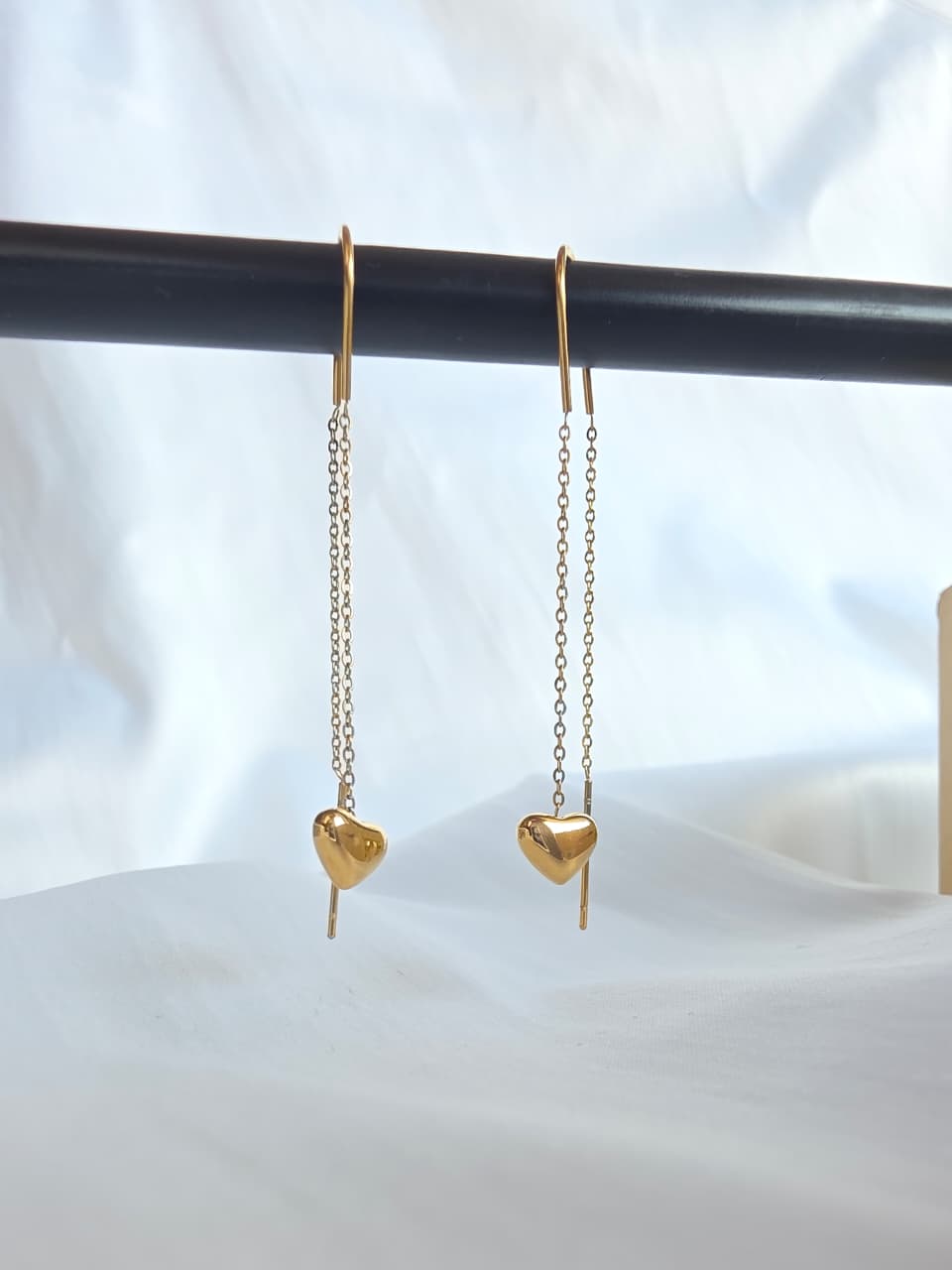 Dainty Heart Dangle Threaders