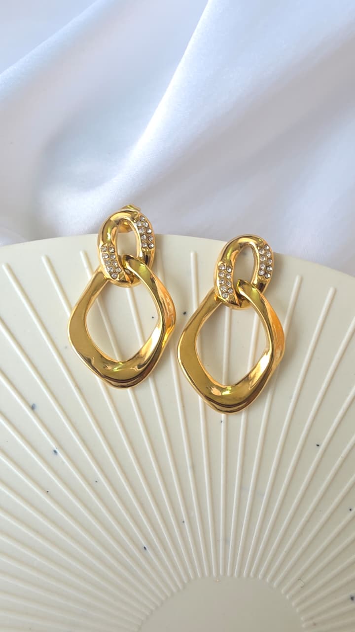 Elegant Gold-Tone Dangle Earrings