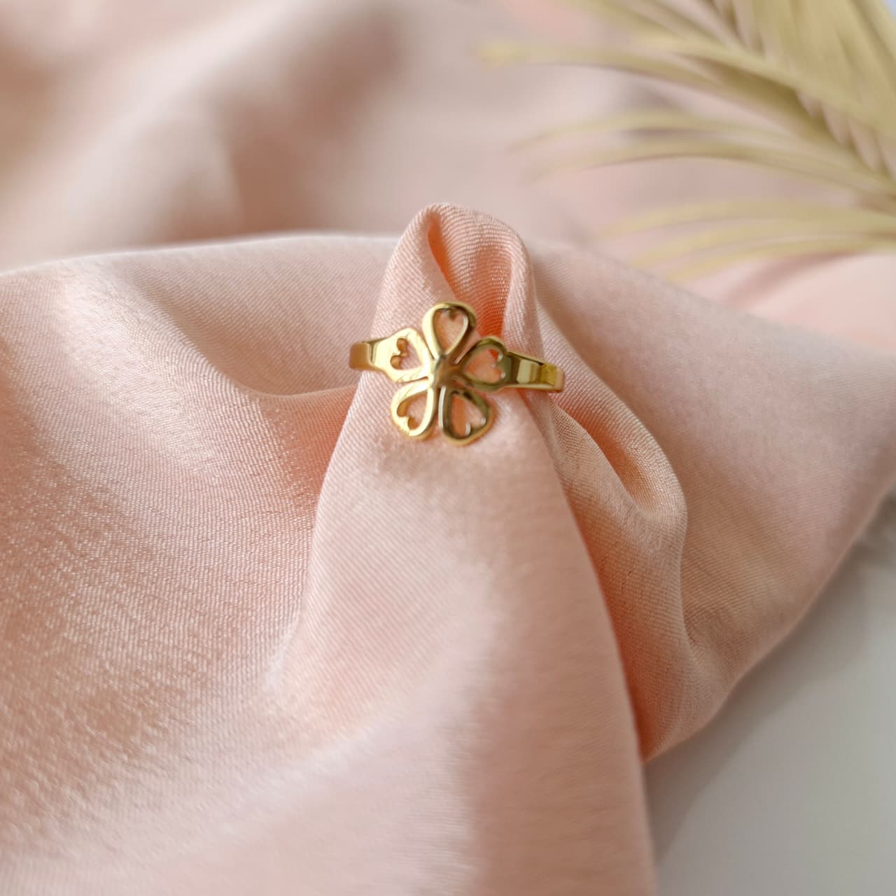The Heart-Petal Bloom Ring 