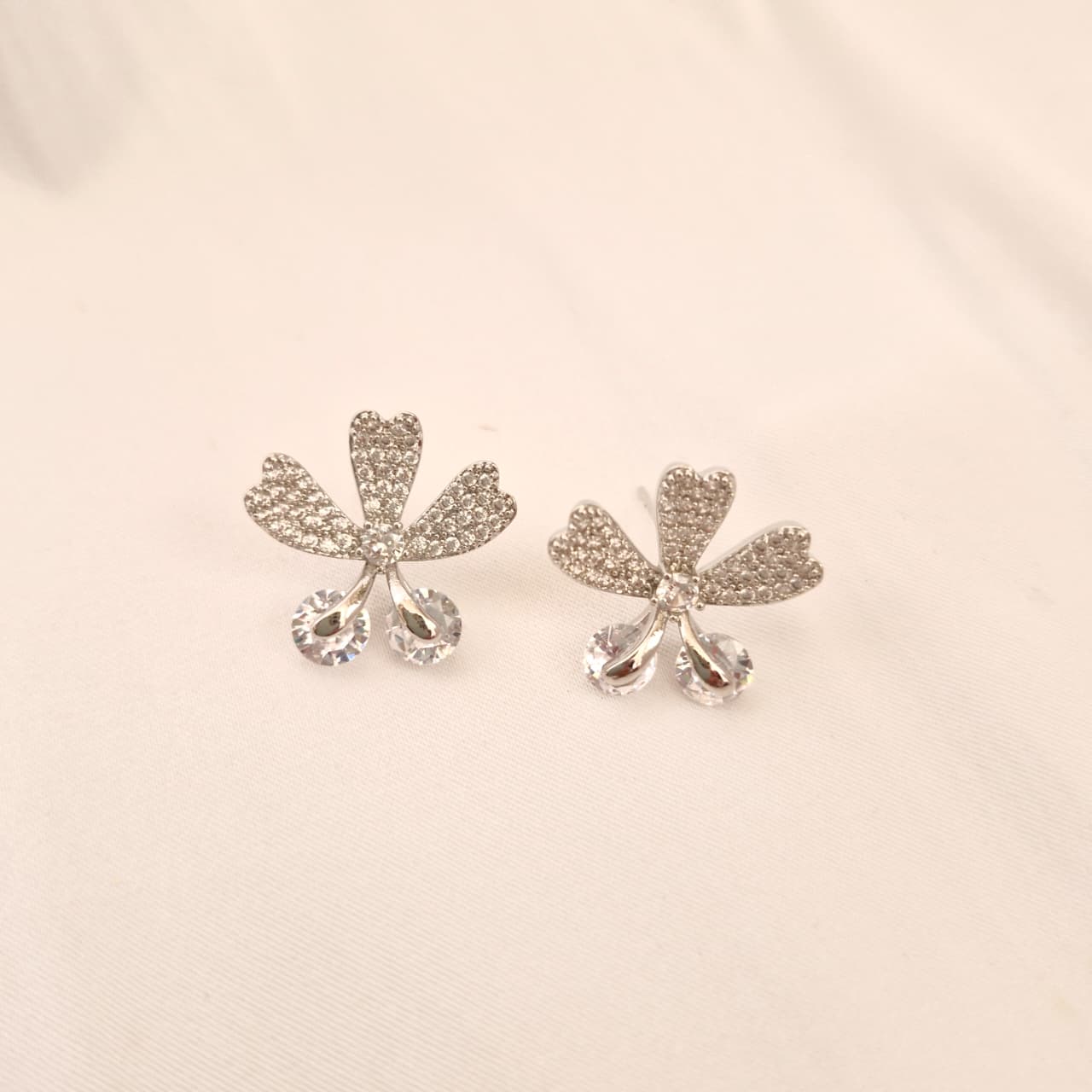 Elegant Crystal Flower Earrings