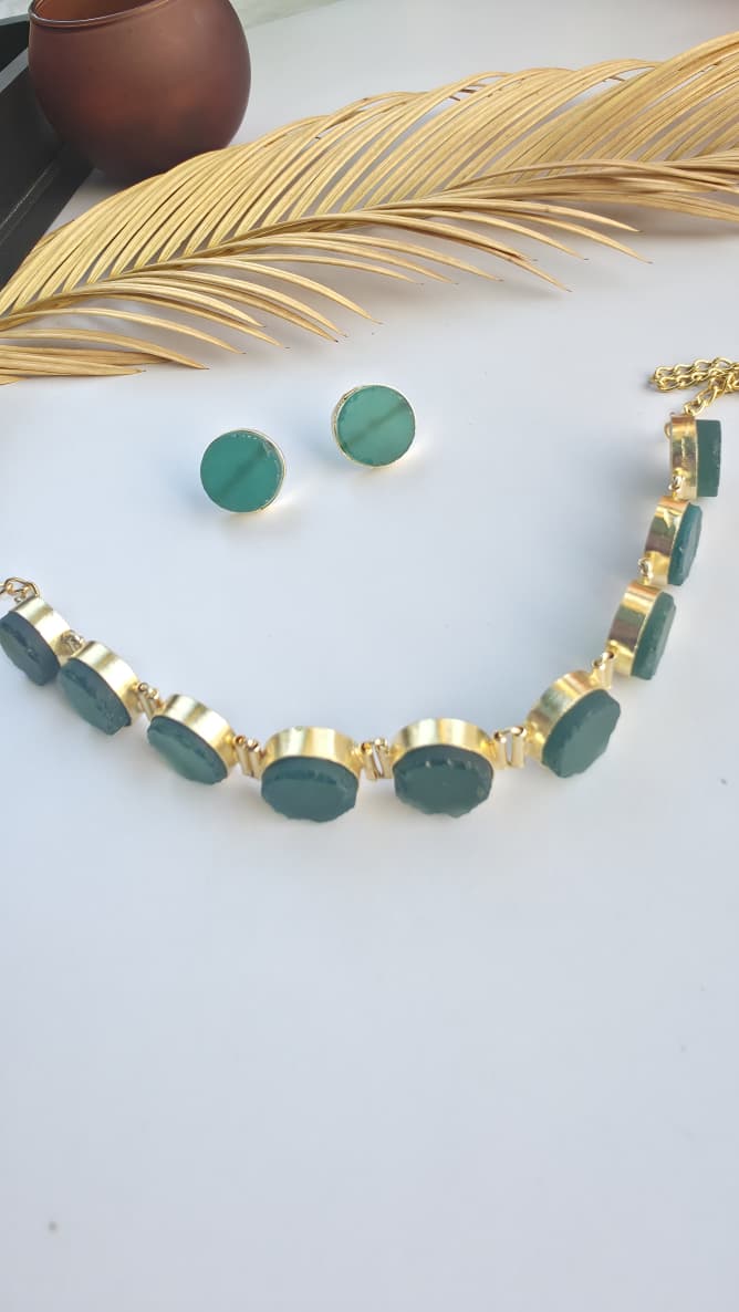 Monalisa Green Choker Set 