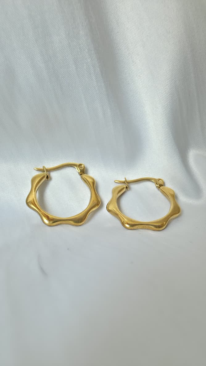 The Wavelet Hoops