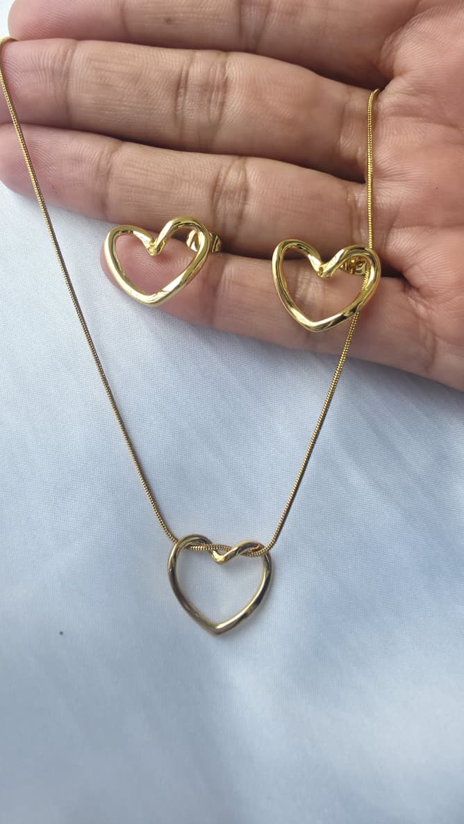 The Sweetheart Silk set