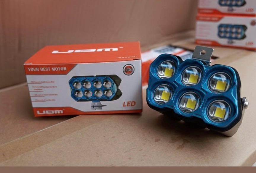 Phare LED pour moto