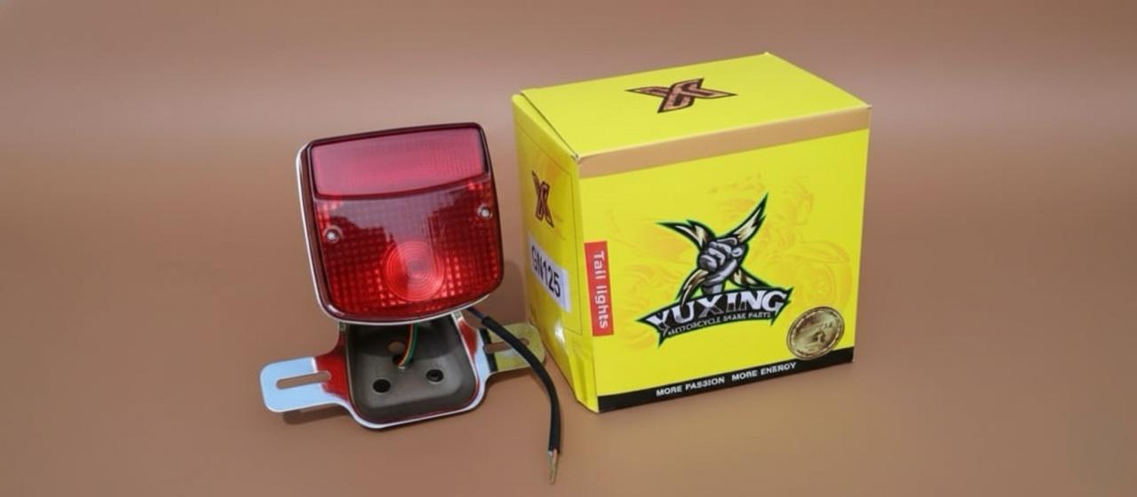 Feu arrière de moto Yuxing