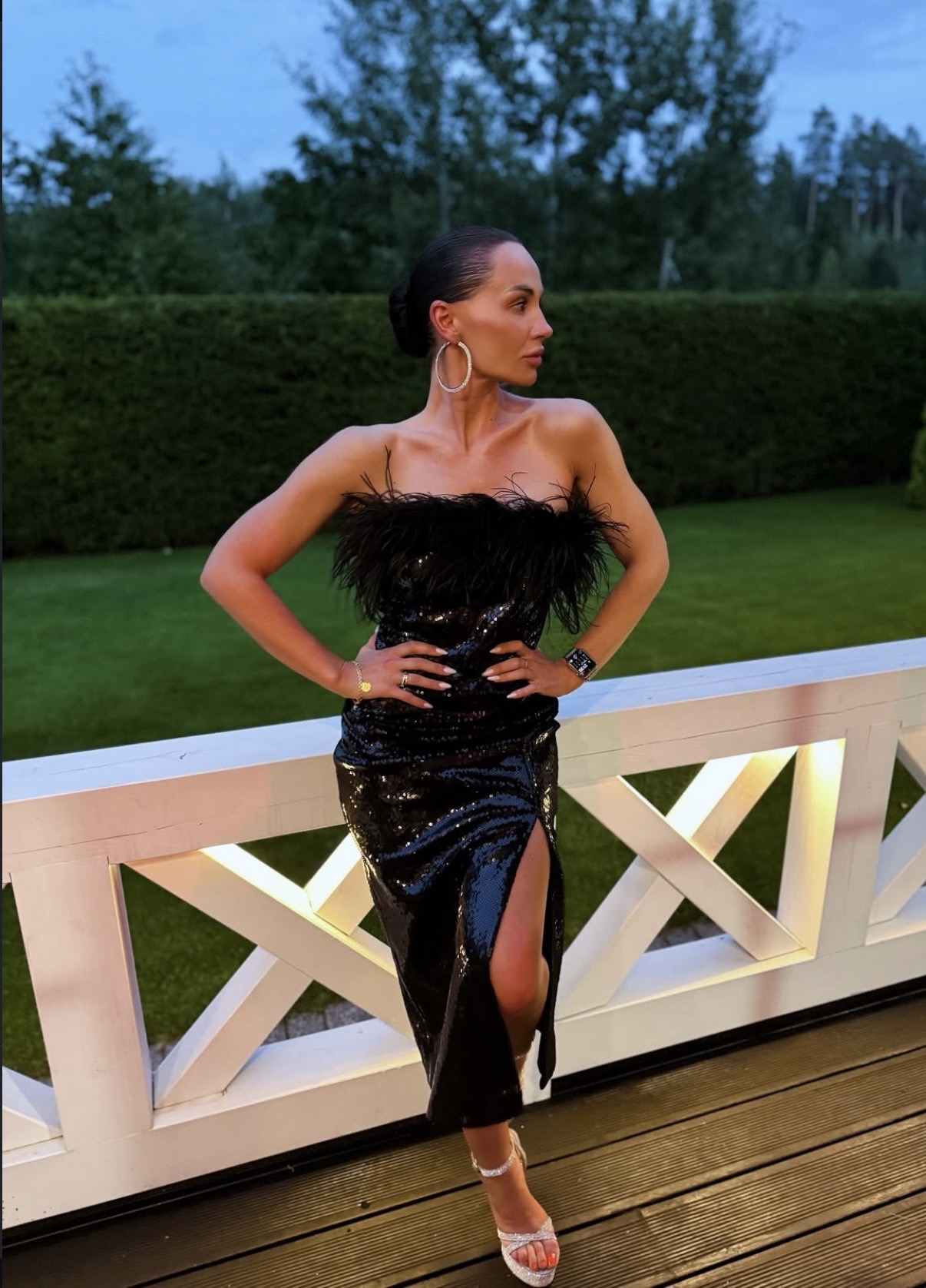 REBECCA VALLANCE FEATHER-TRIMMED MIDI