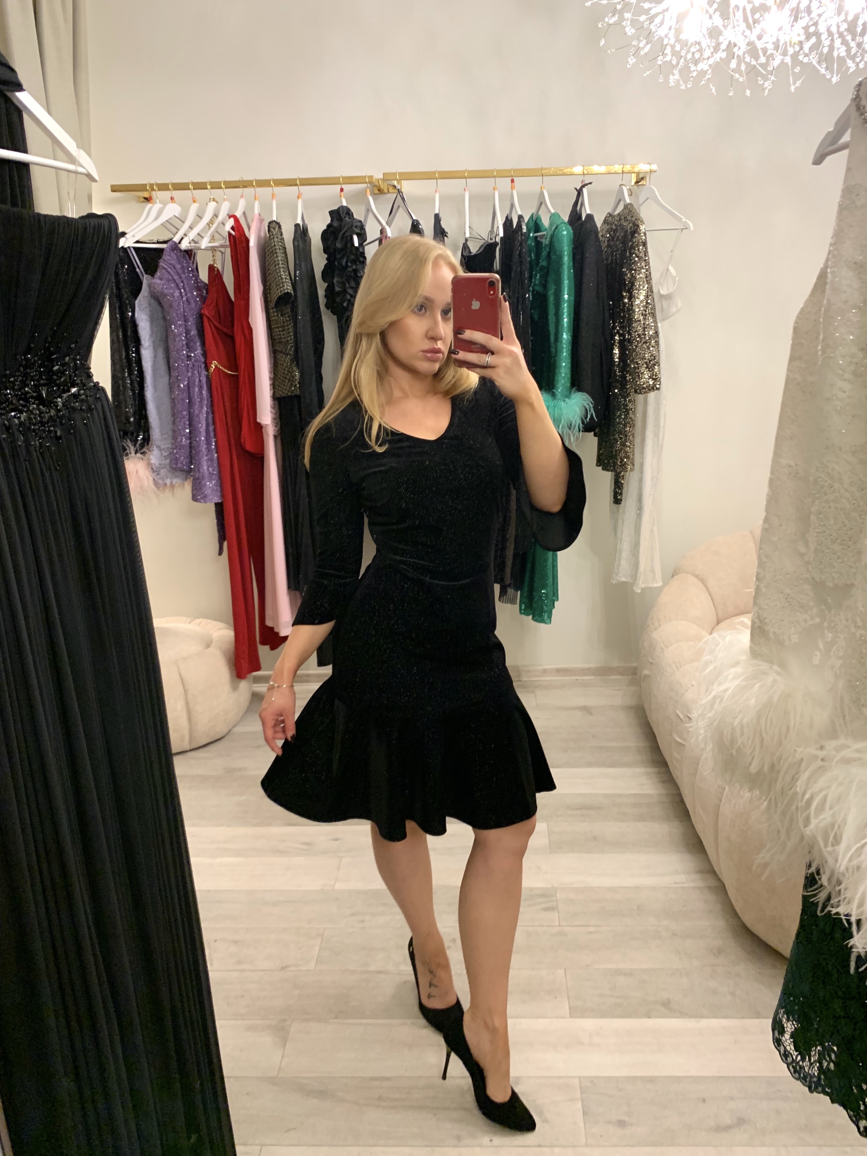 BOUTIQUE BLACK LONG SLEEVE