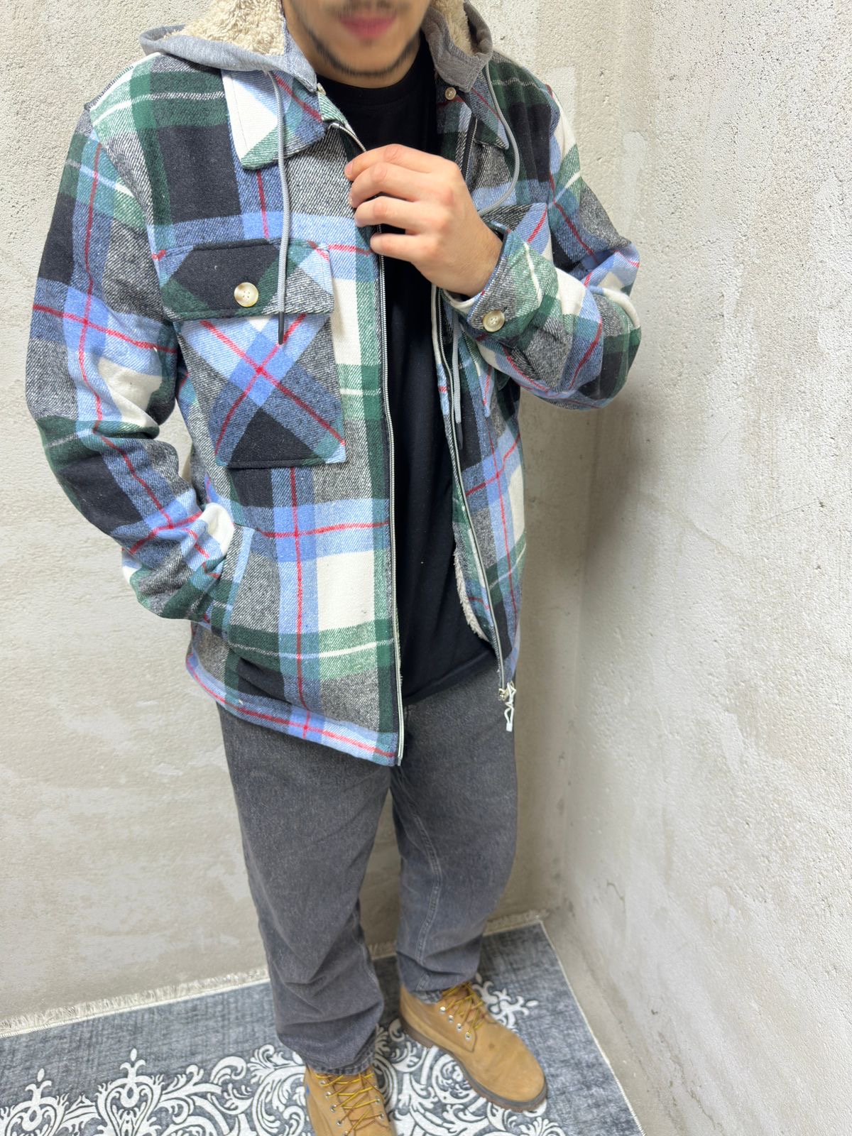 Duks - Plaid Sherpa-Lined Jacket