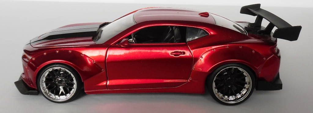 2016 Chevy Camaro SS 1/24 Jada FLAWS Pre-Owned