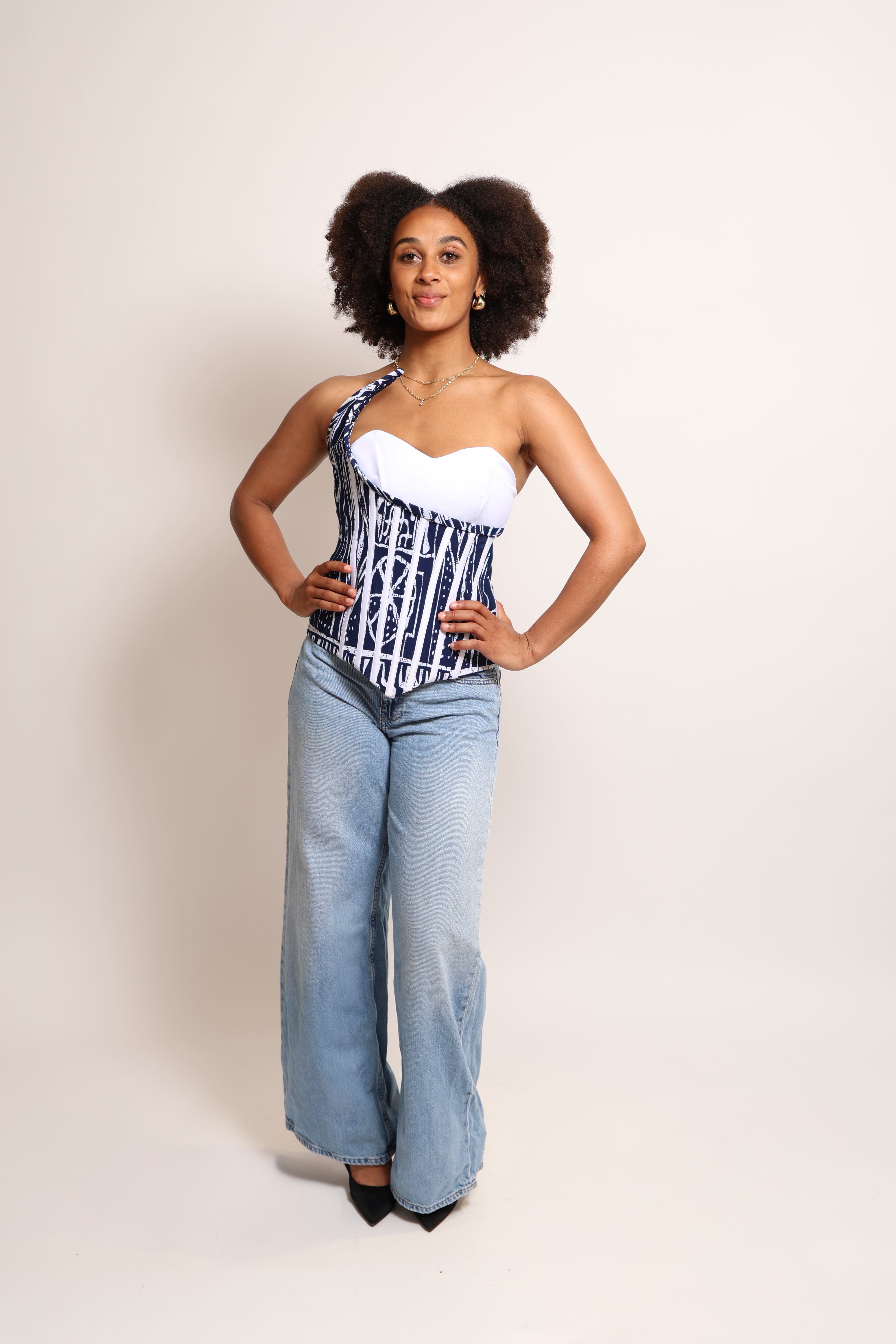 CoCo : Corset asymétrique en Wax
