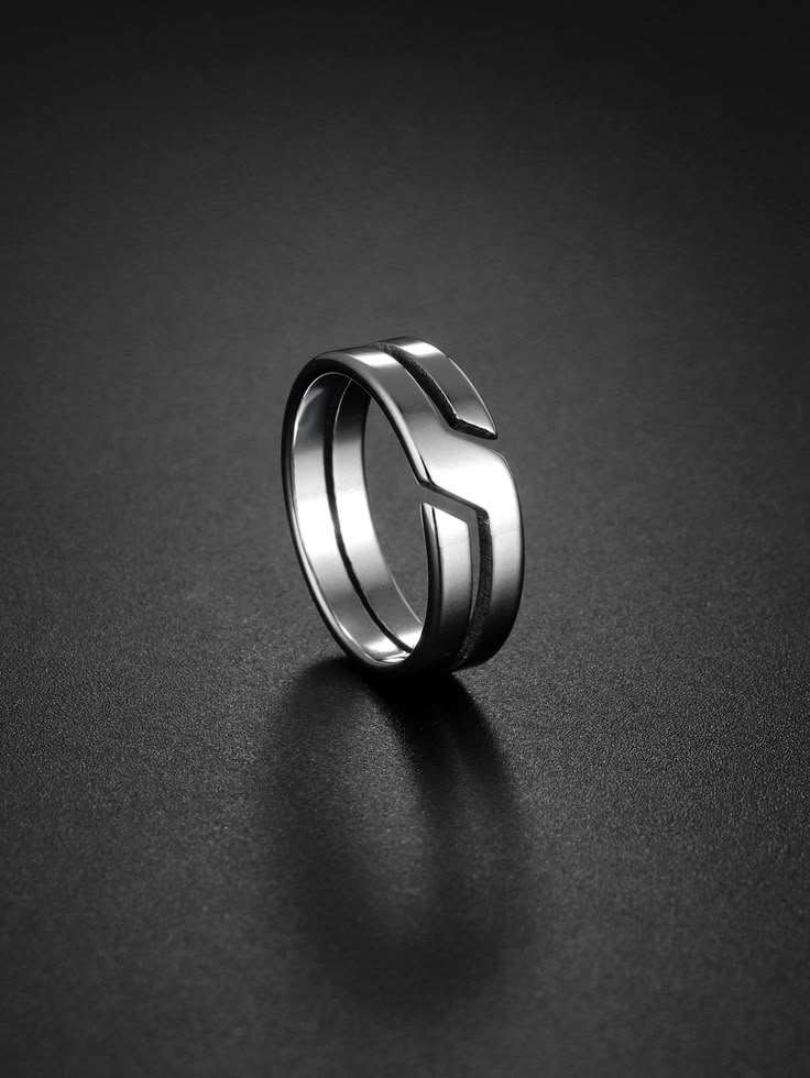 Anillo moderno de plata