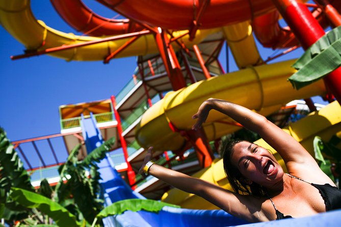 Pase a Aquaventuras Park