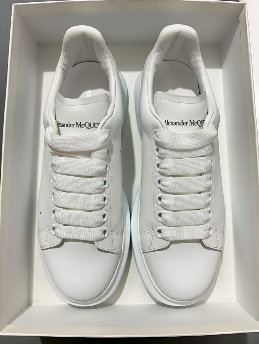 Tenis Alexander Mcqueen Oversized Talla 39 EU / 25 cm - Unisex