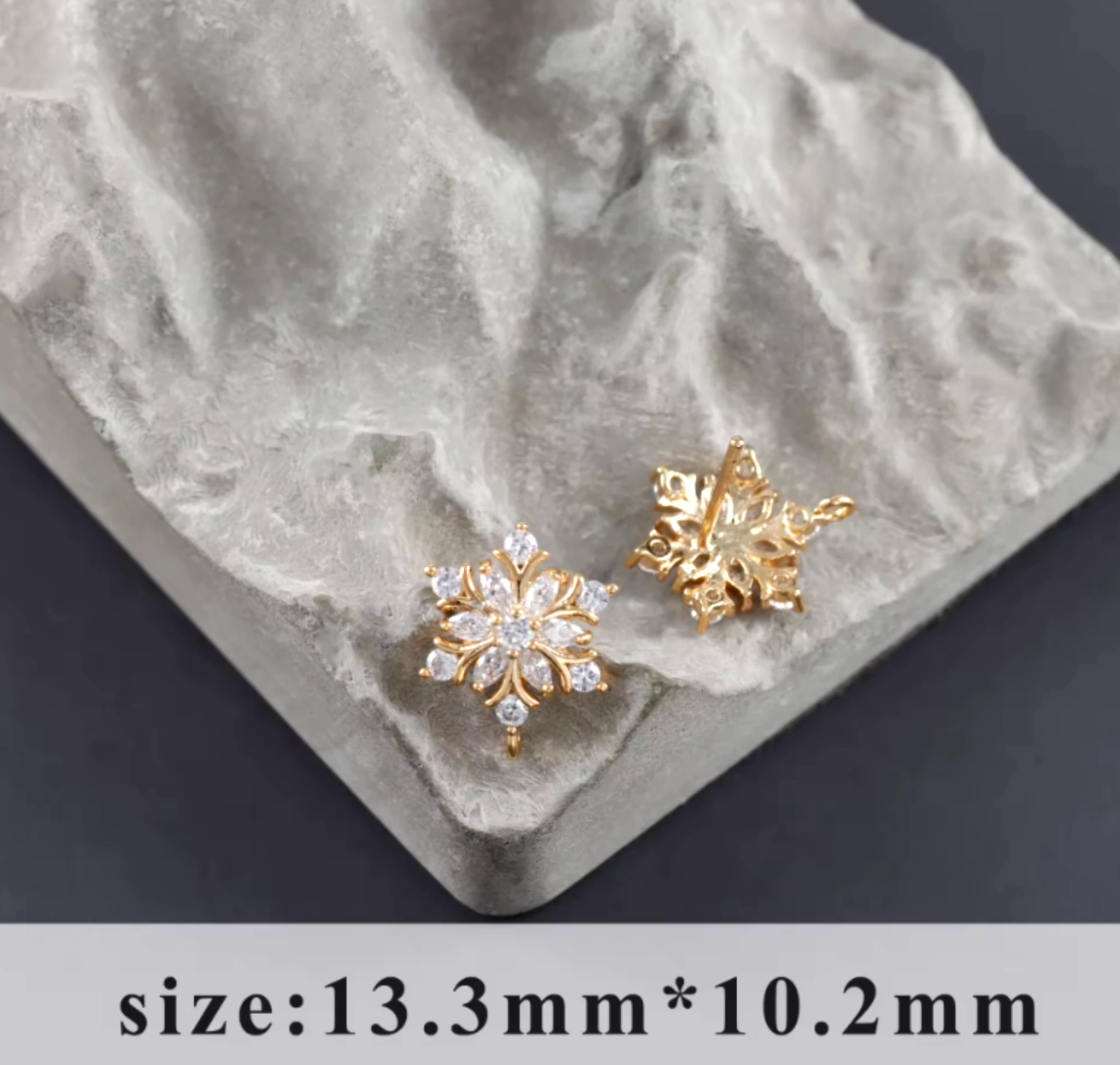 Snowflake Zircon Earring Stud (2pc) 18k Gold Plated - R1017