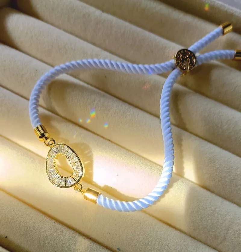 Elegant Crystal Circle Bracelet