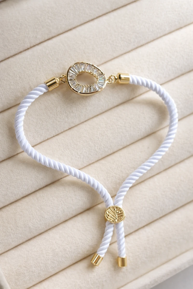 Elegant Crystal Circle Bracelet