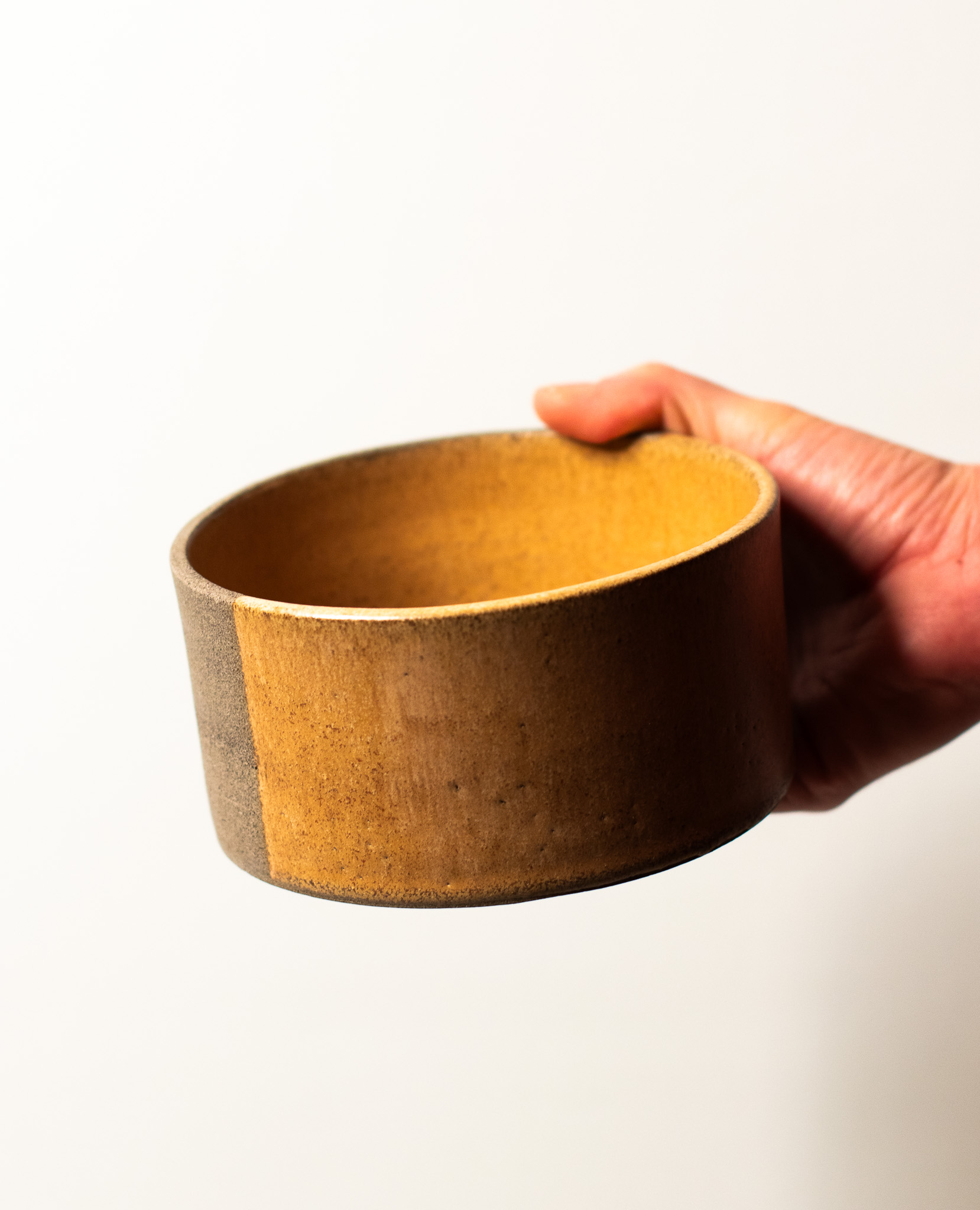 Schüssel | Die Gradlinige