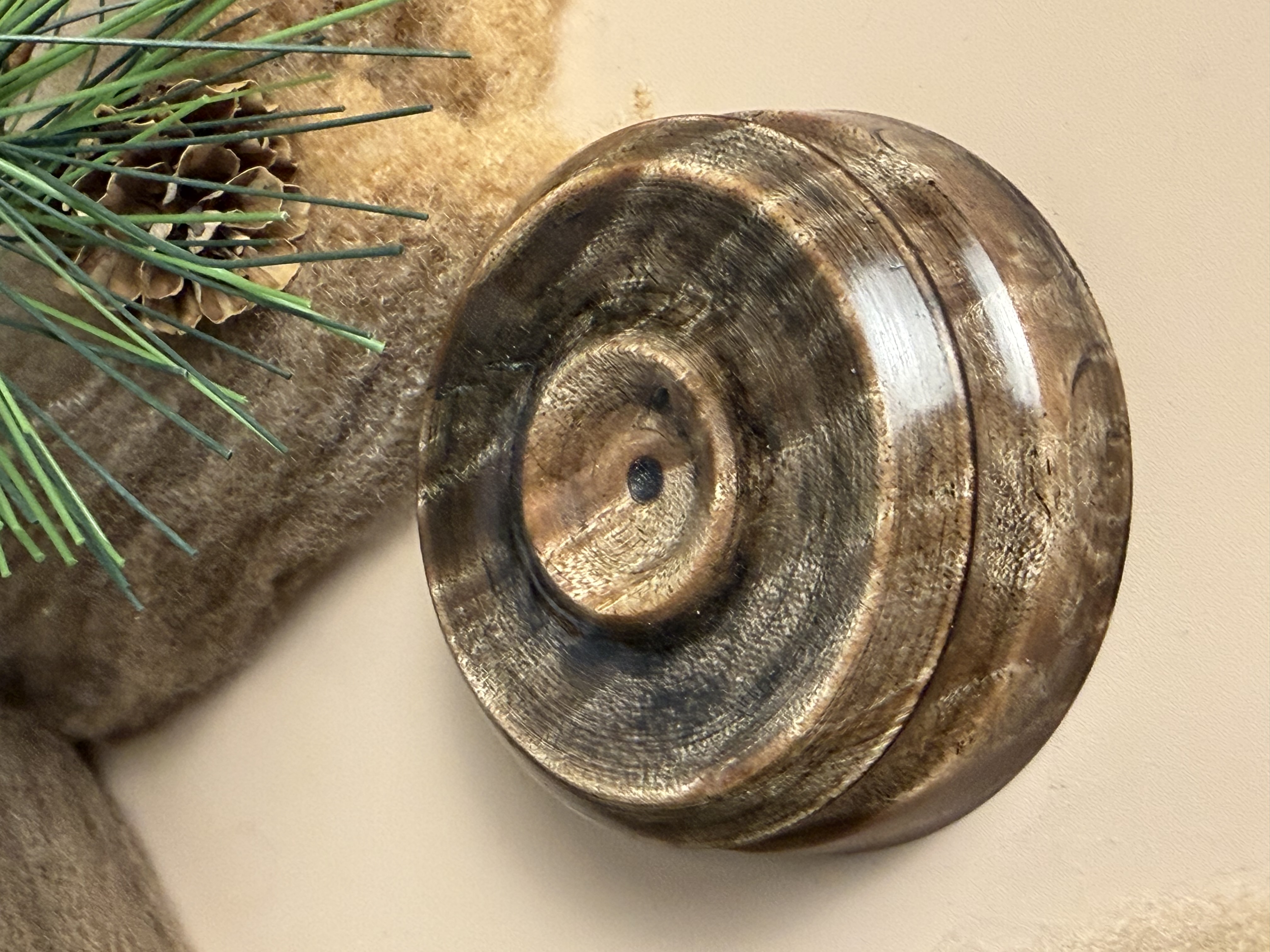Support Spindle Bowl - Stabilized Brown Curly Maple