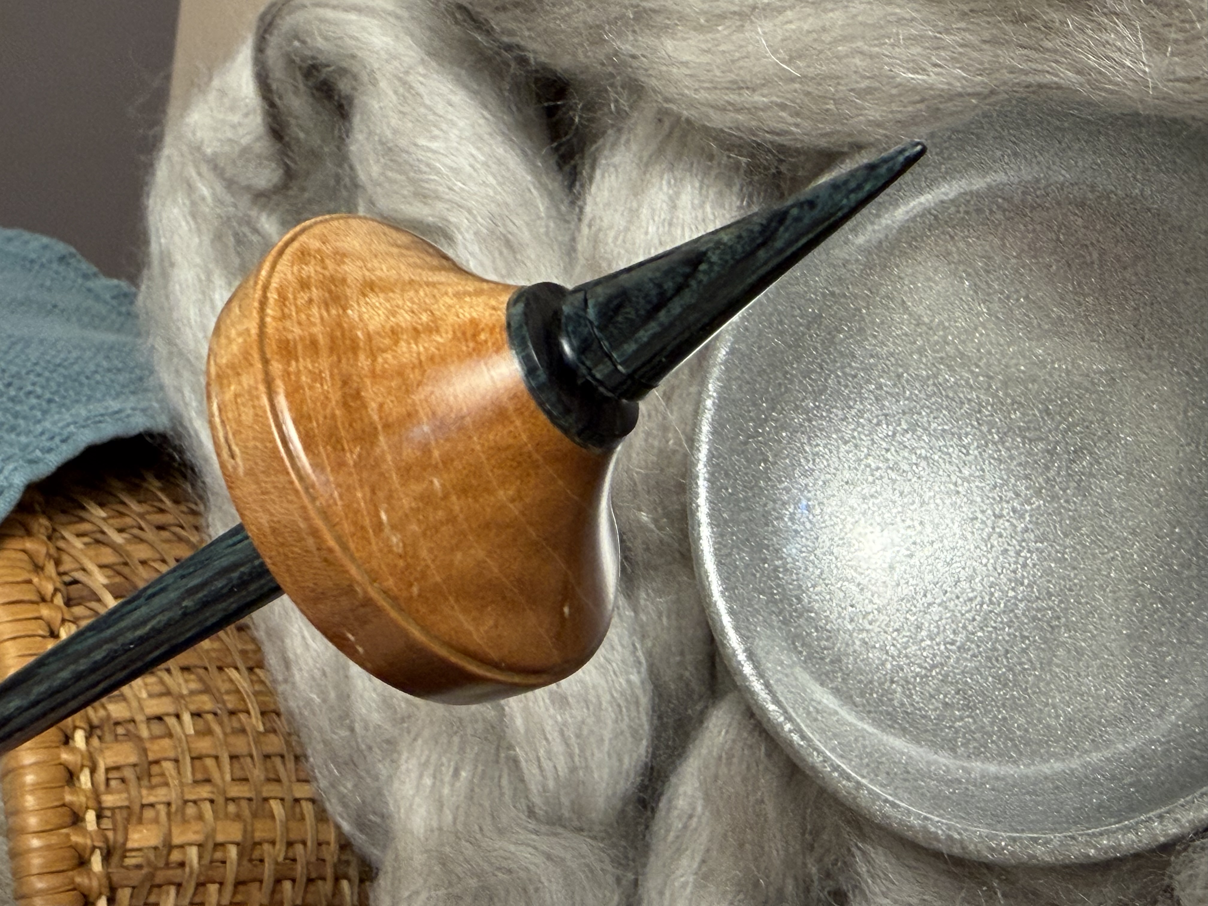 Support Spindle - "Stiletto" - Curly Maple